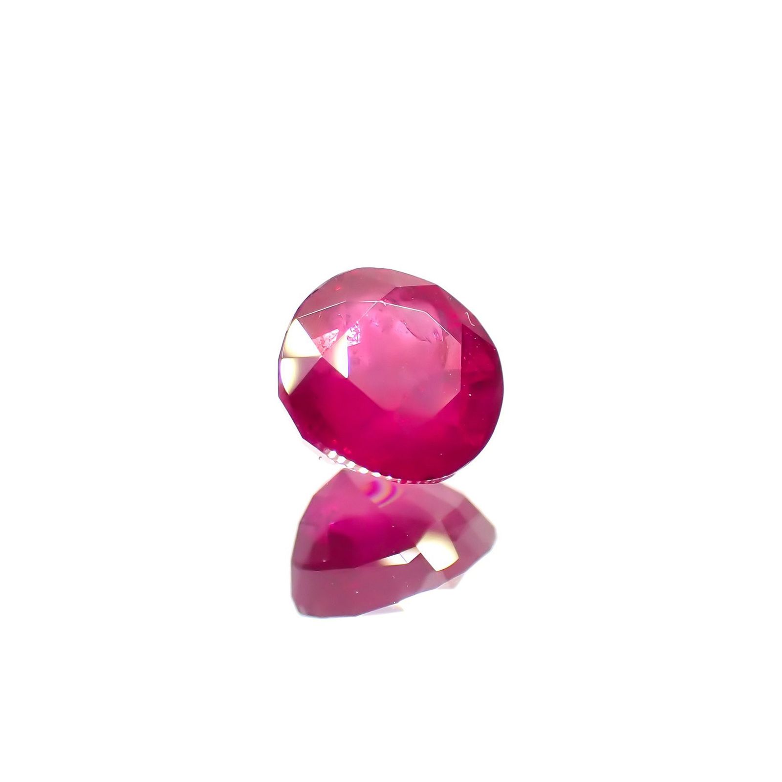 ルビー 非加熱(宝石名ルビー) ミャンマー産 GIA鑑付 1.37ct / 6.1x5.8mm前後 [20073767]