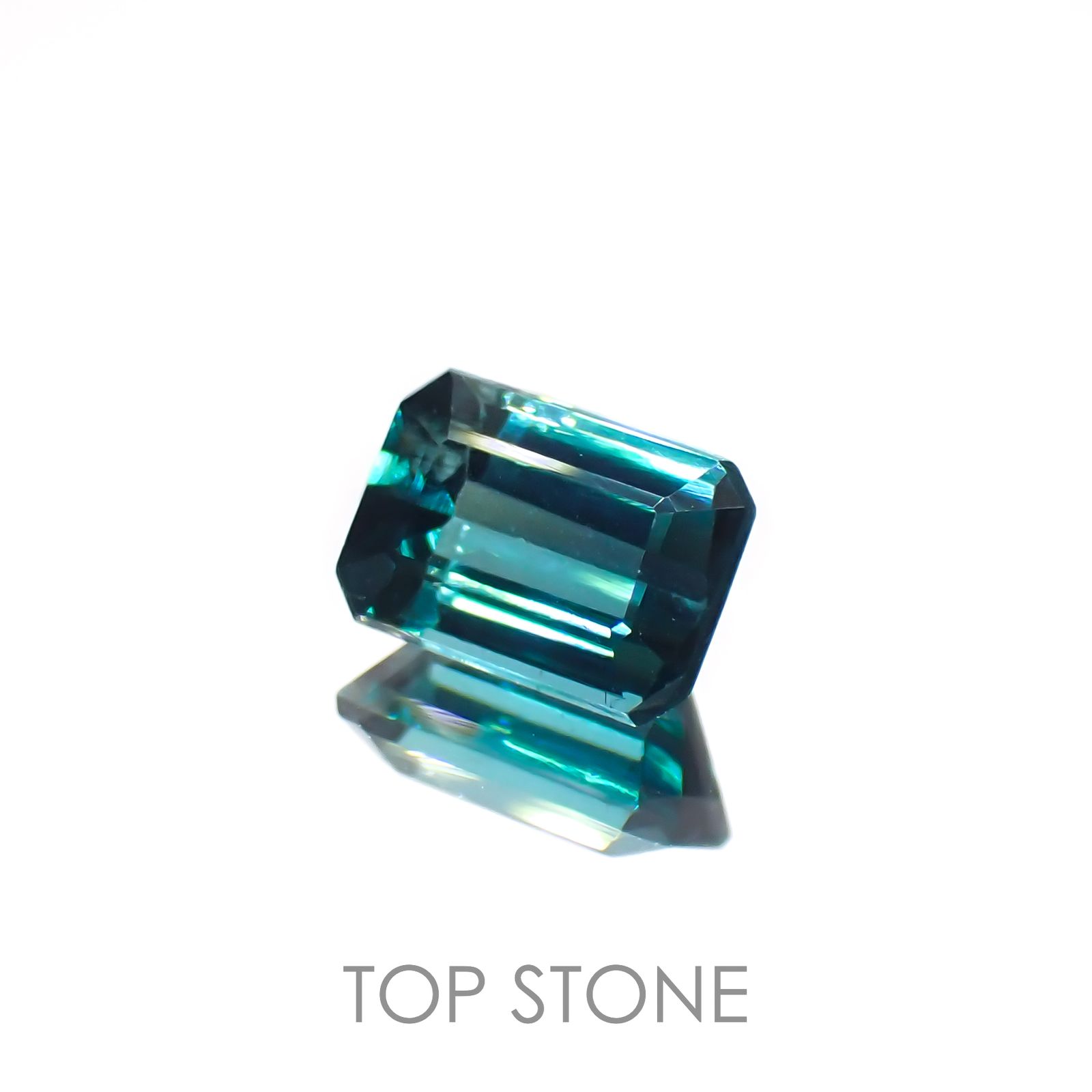 ブルートルマリン(宝石名トルマリン)アフガニスタン産 0.74ct 識別済[221219473]6.3x4.4mm前後