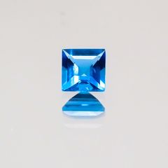 アウイナイト ドイツ産 ルース 0.09ct[210210036]2.7×2.7mm前後