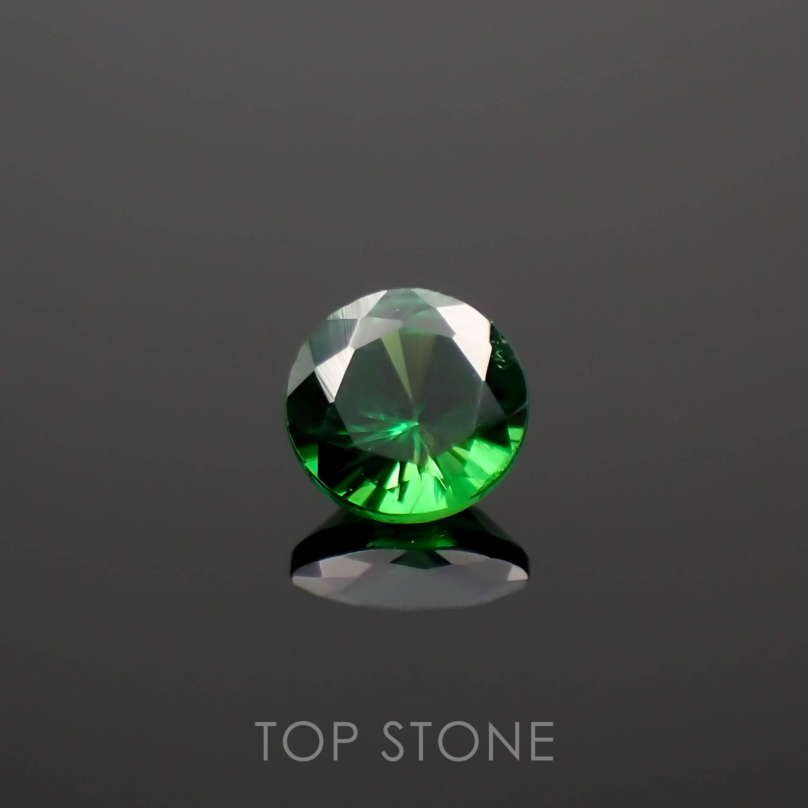 ツァボライト(宝石名ガーネット)タンザニア産 0.12ct 識別済[230120288]3x3mm前後