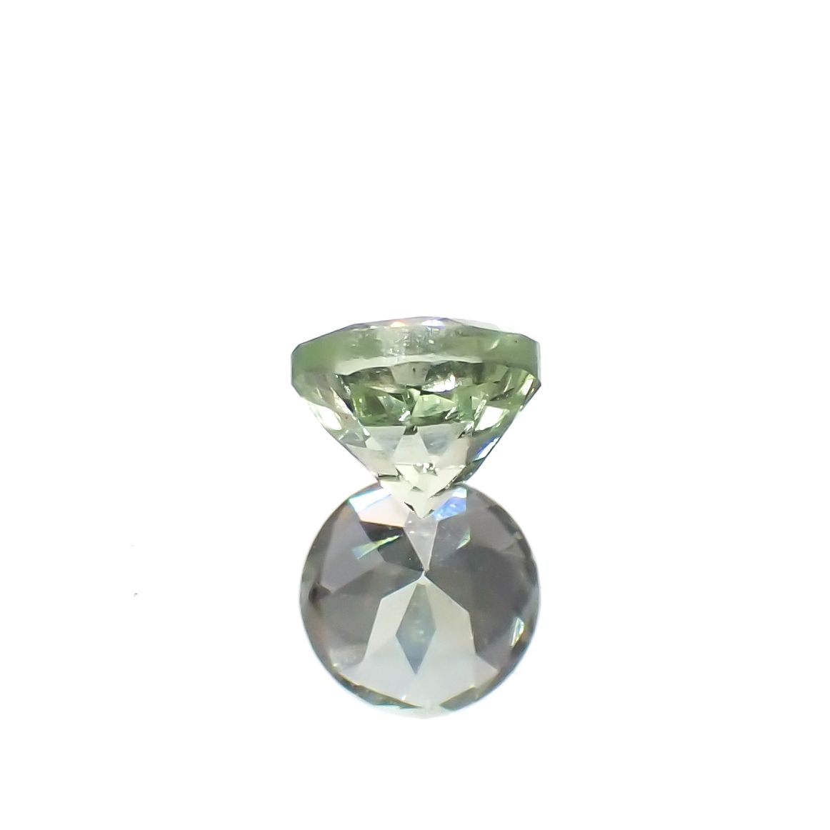 ミントガーネット タンザニア産 0.39ct[231023718]4.1x4.1mm前後