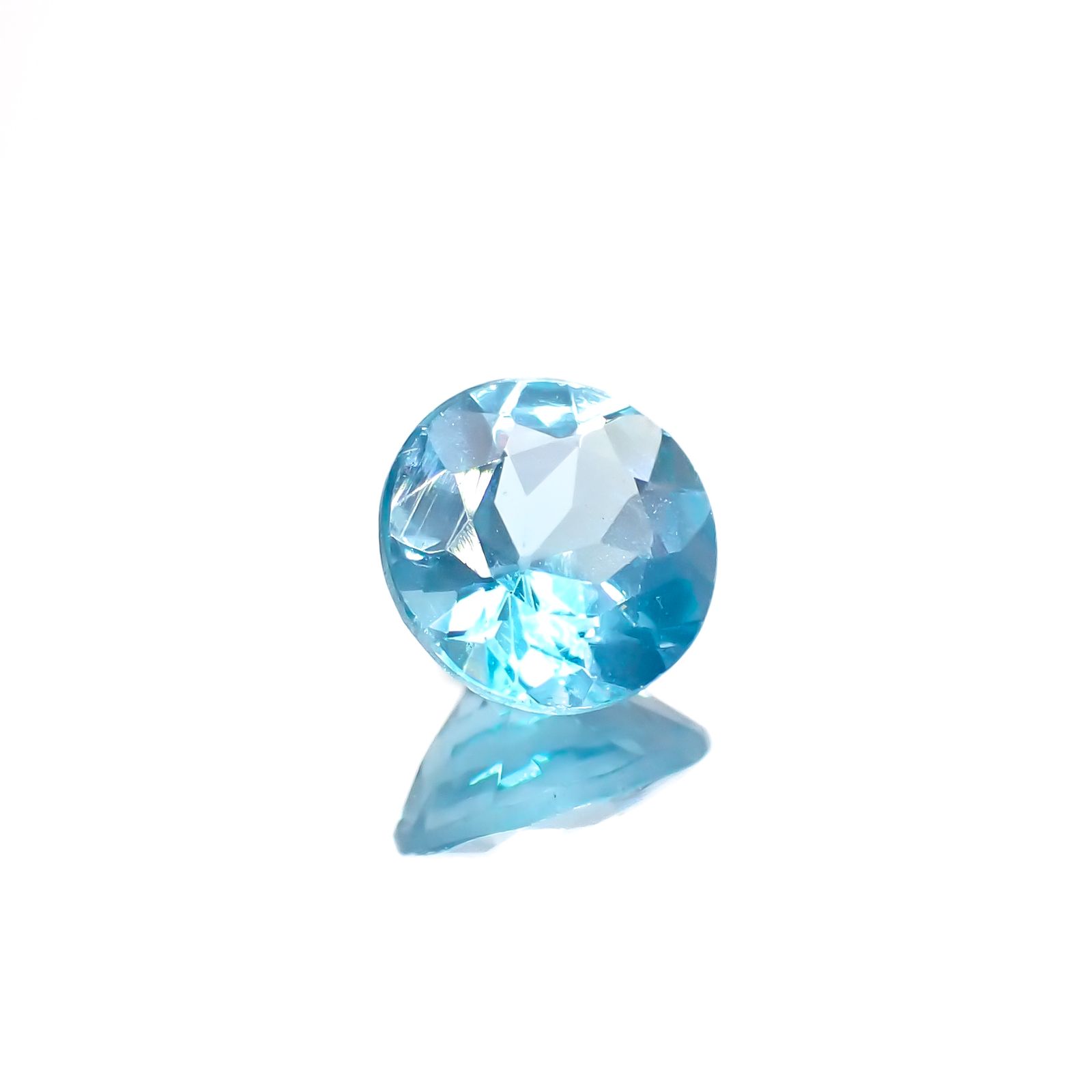 アパタイト(宝石名アパタイト)ブラジル産 1.19ct 識別済[230321340]6.8x6.8mm前後