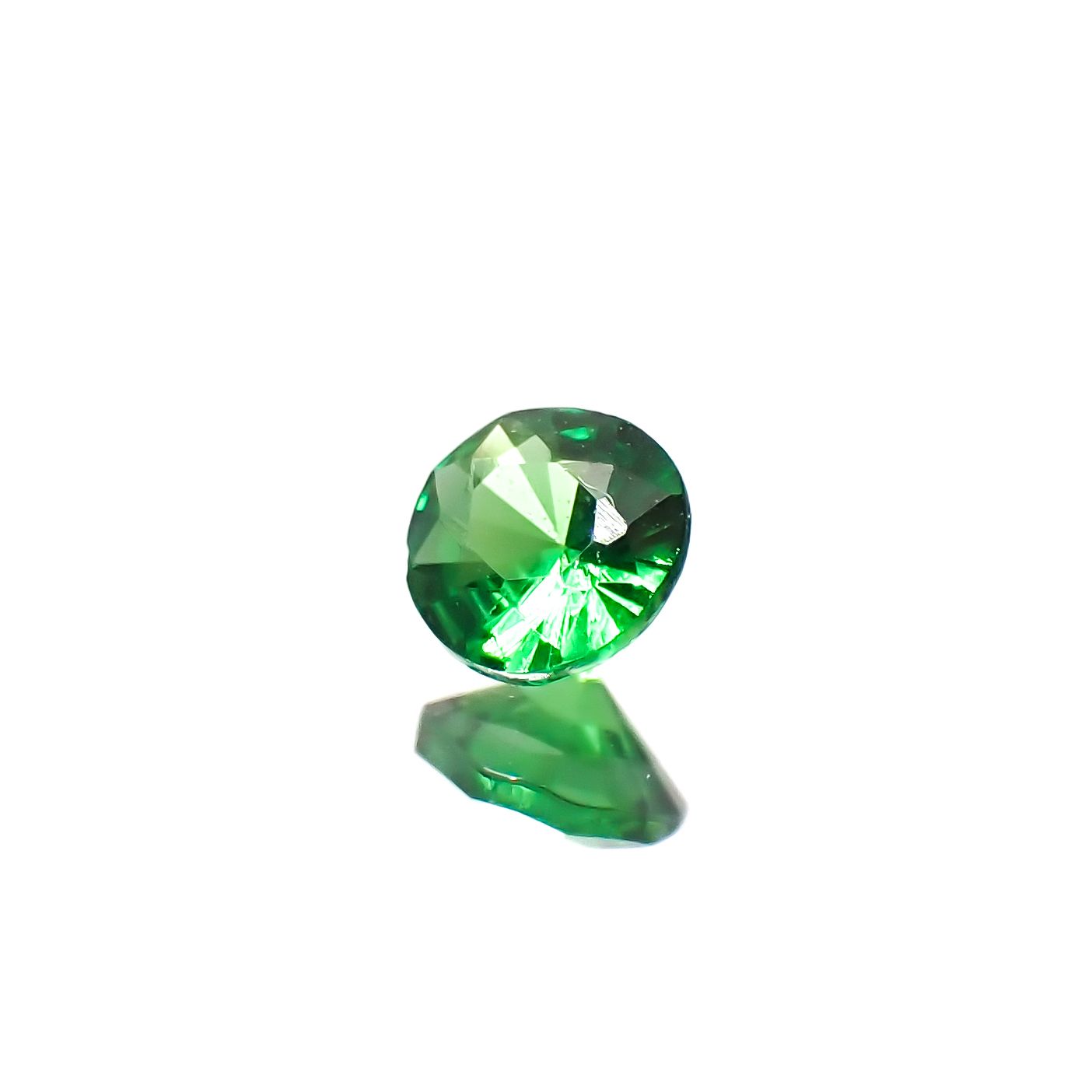 ツァボライト(宝石名グリーン グロッシュラー・ガーネット)タンザニア産 0.11ct 識別済[240226077]3x3mm前後