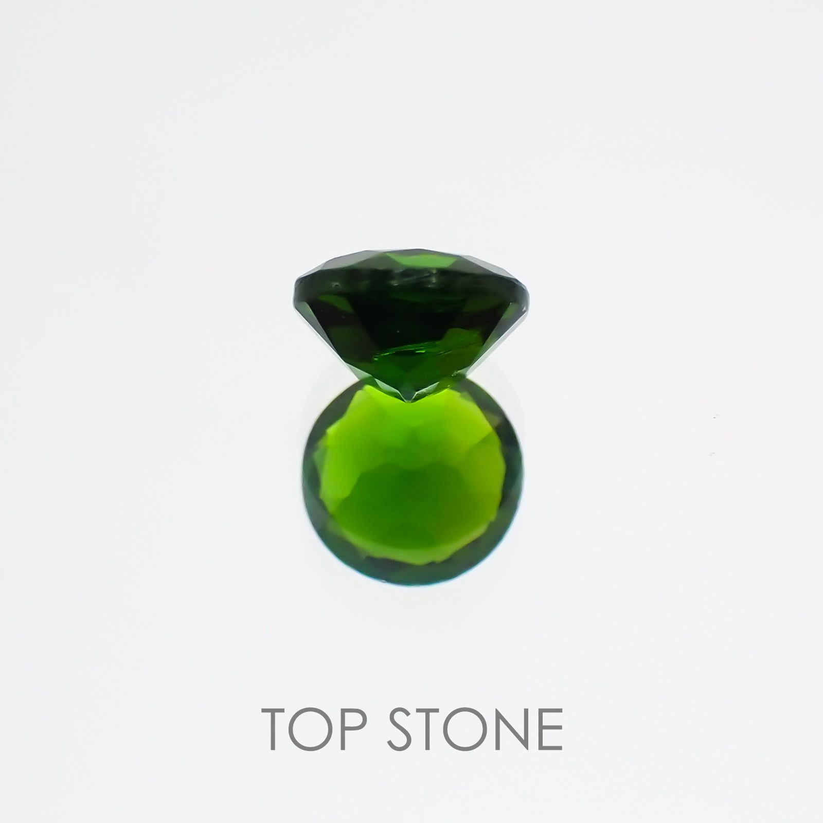 クロムダイオプサイド ロシア産 ルース 0.57ct[20128645]5.1×5mm前後