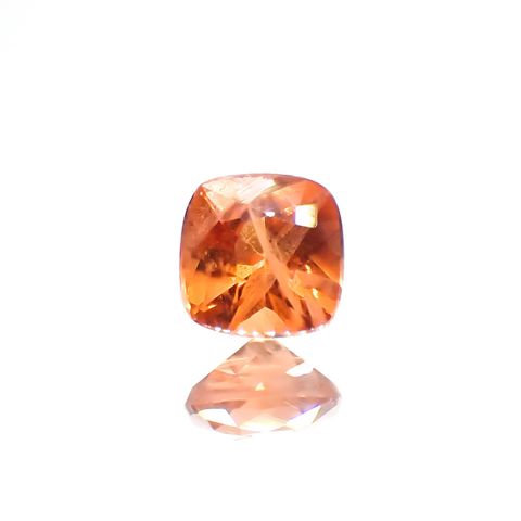 トリプライト(宝石名トリプライト) ブラジル産 0.388ct ソ付(彩珠)[210812529]4.1×4.1mm前後