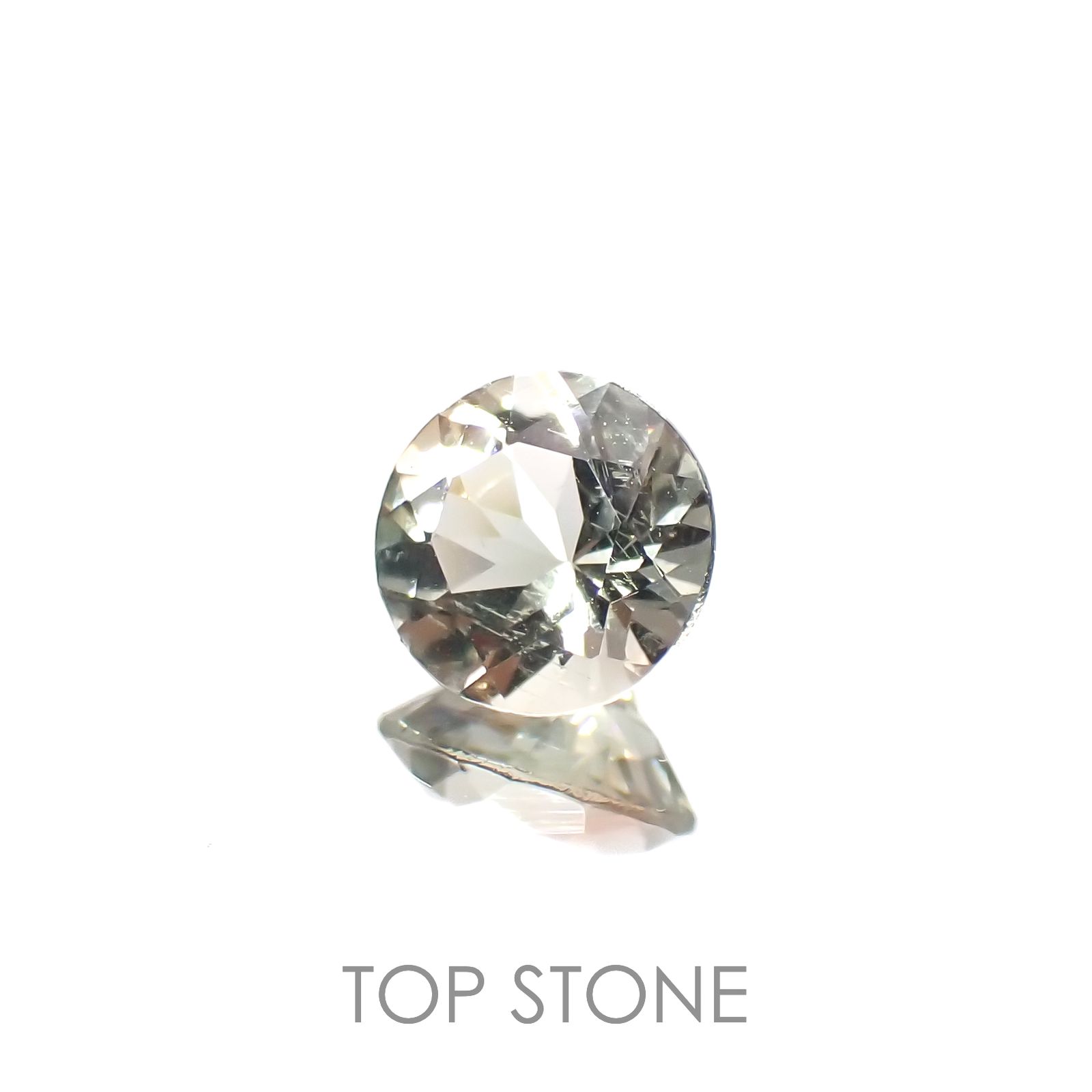 バイカラーオレゴンサンストーン アメリカ・オレゴン州産 0.65ct[230220682]5.9x5.9mm前後