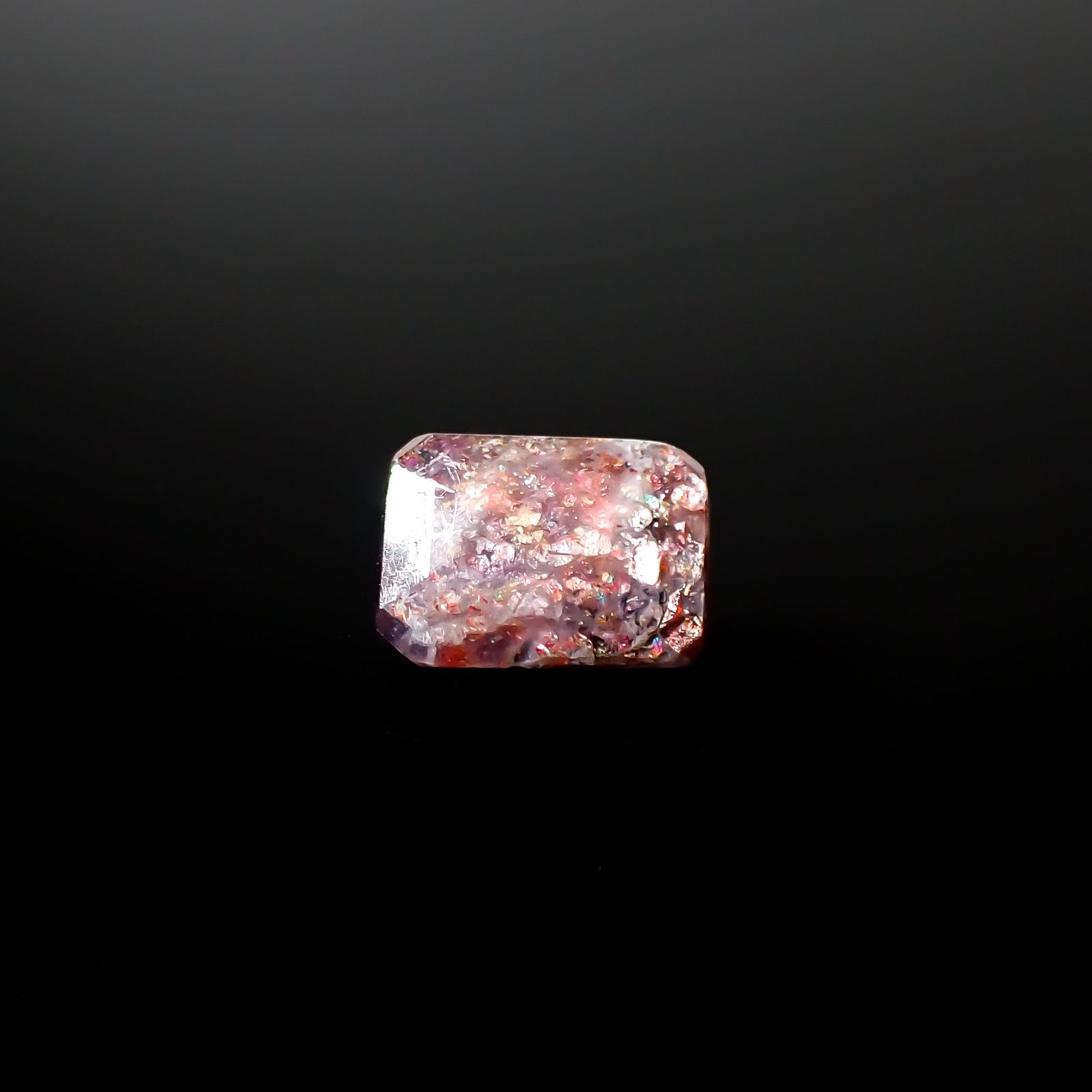 ブラッドショットアイオライト インド産 2.46ct[240125381]9.5x7.1mm前後