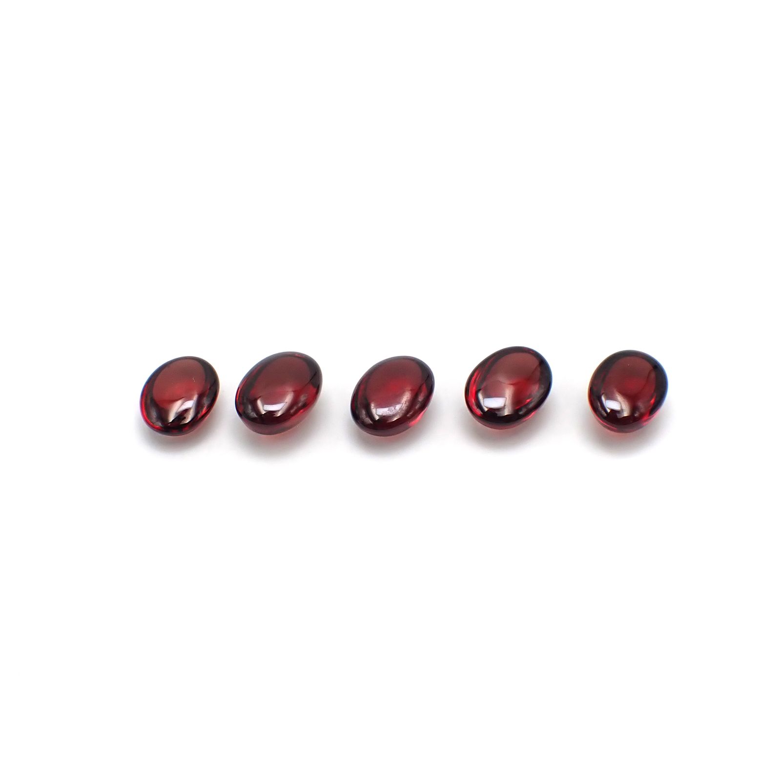 ◇ランダムセレクト◇パイロープアルマンディンガーネット モザンビーク産 約1.60ct / 8.1x6.1mm前後 [260532214]