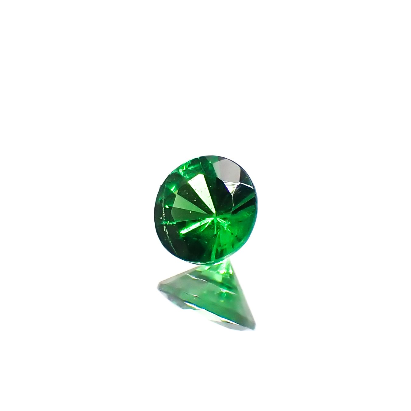 ツァボライト(宝石名グリーン グロッシュラー・ガーネット)タンザニア産 0.11ct 識別済[240226078]3x3mm前後