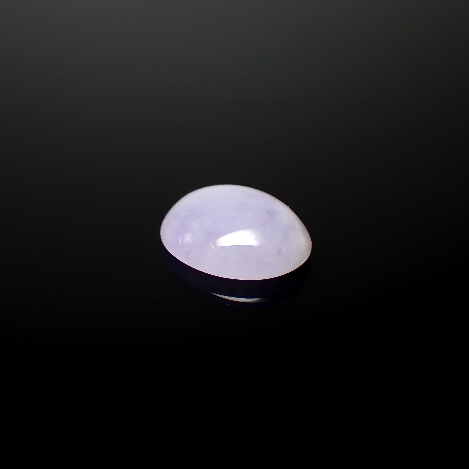 ラベンダー翡翠 ビルマ産 2.59ct[240628398]10.1x8.2mm前後