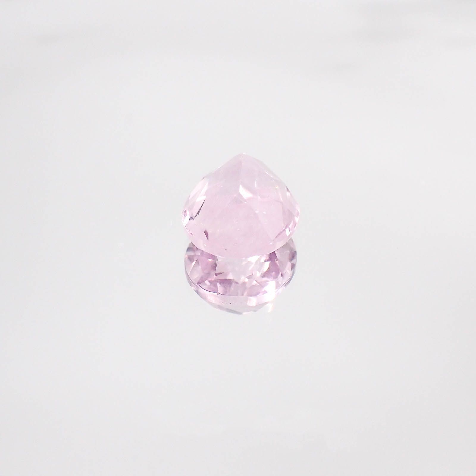 ピンクフローライト(宝石名ピンク・フルオライト)ブラジル産 4.55ct 識別済[230522248]11.2x9.1mm前後