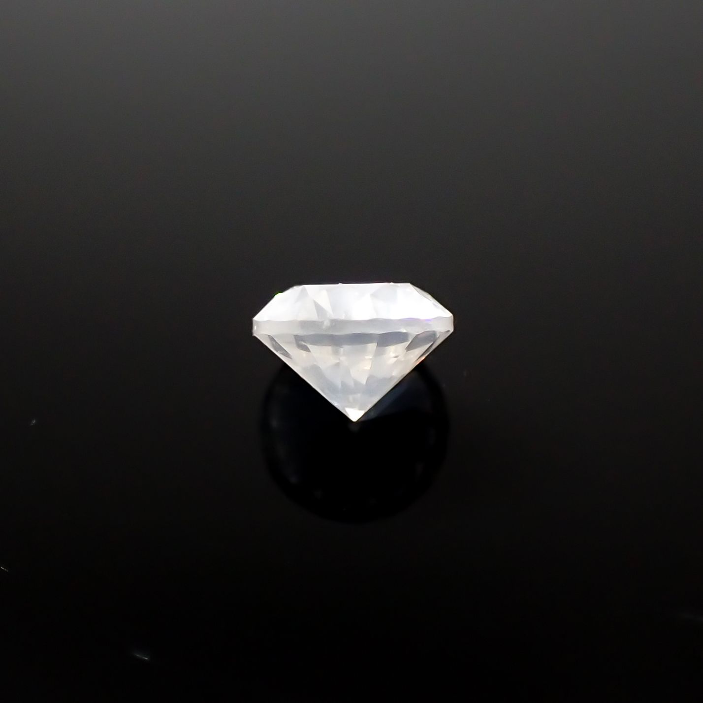 シルキーダイヤモンド 0.24ct[240326632]3.7x3.7mm前後