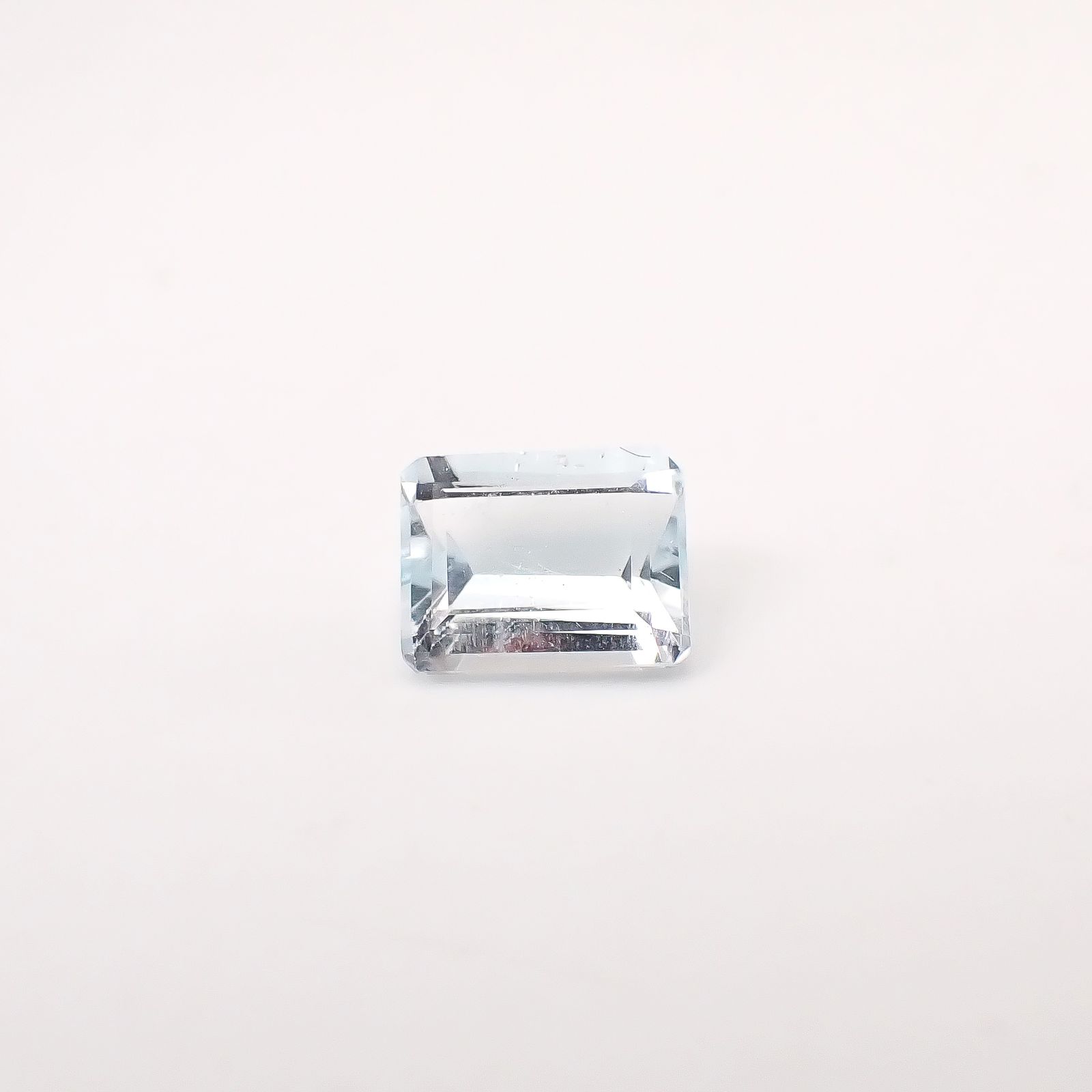 バイカラートパーズ 非加熱 ブラジル産 3.05ct / 9x7.2mm前後 [260331799]