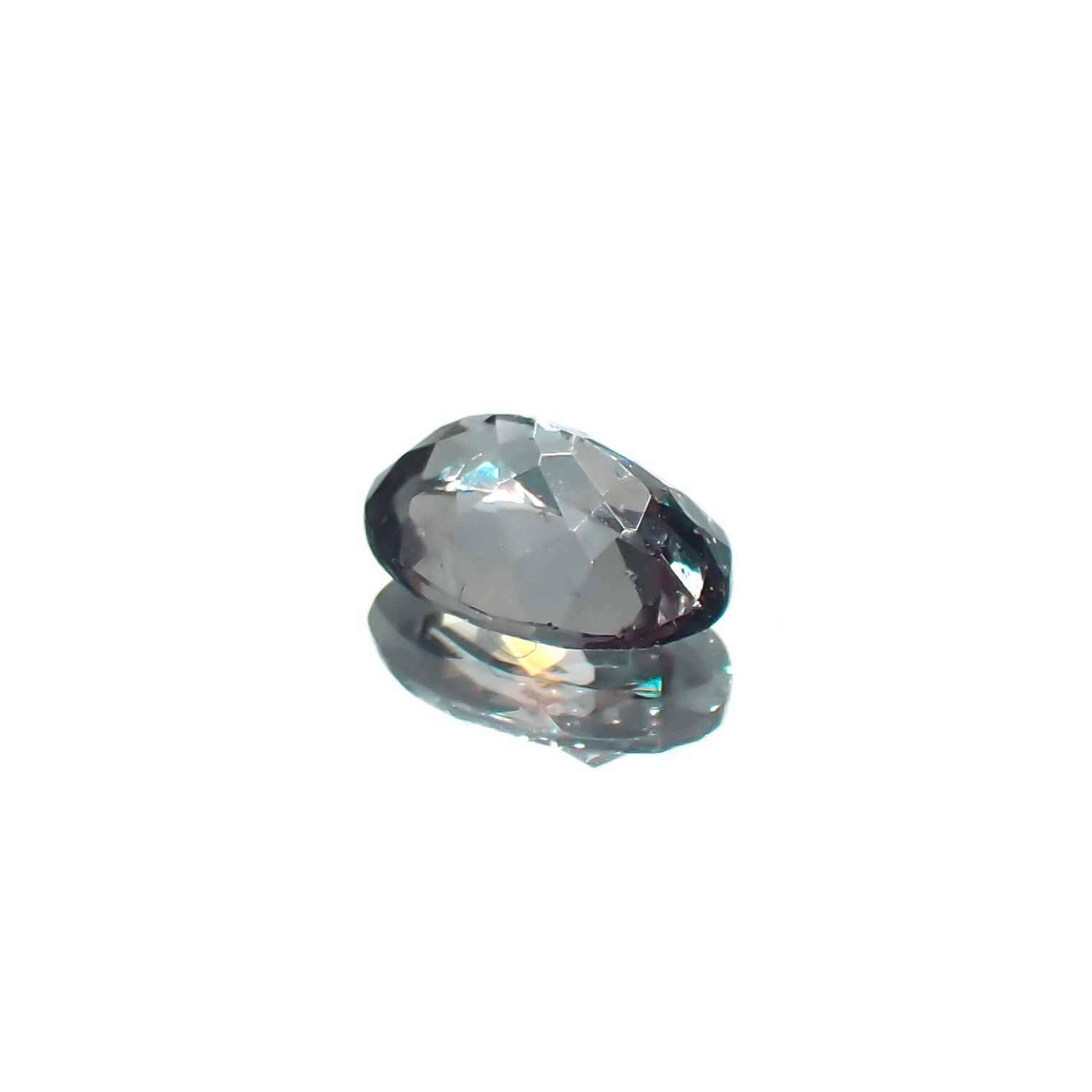 カラーチェンジガーネット アレキタイプ マダガスカル・ベキリー産 0.58ct[230522169]6.1x4.1mm前後