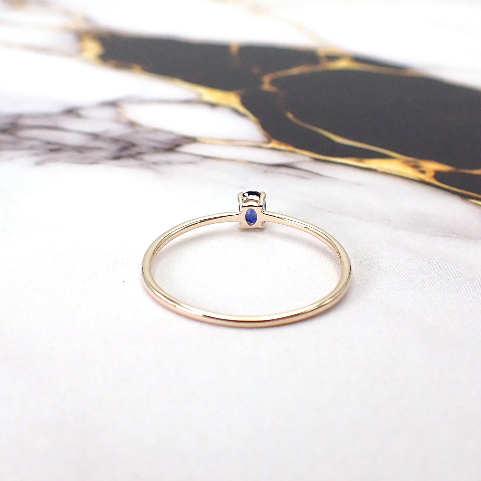 リング空枠：石留め▶サファイア（お客様製作例）