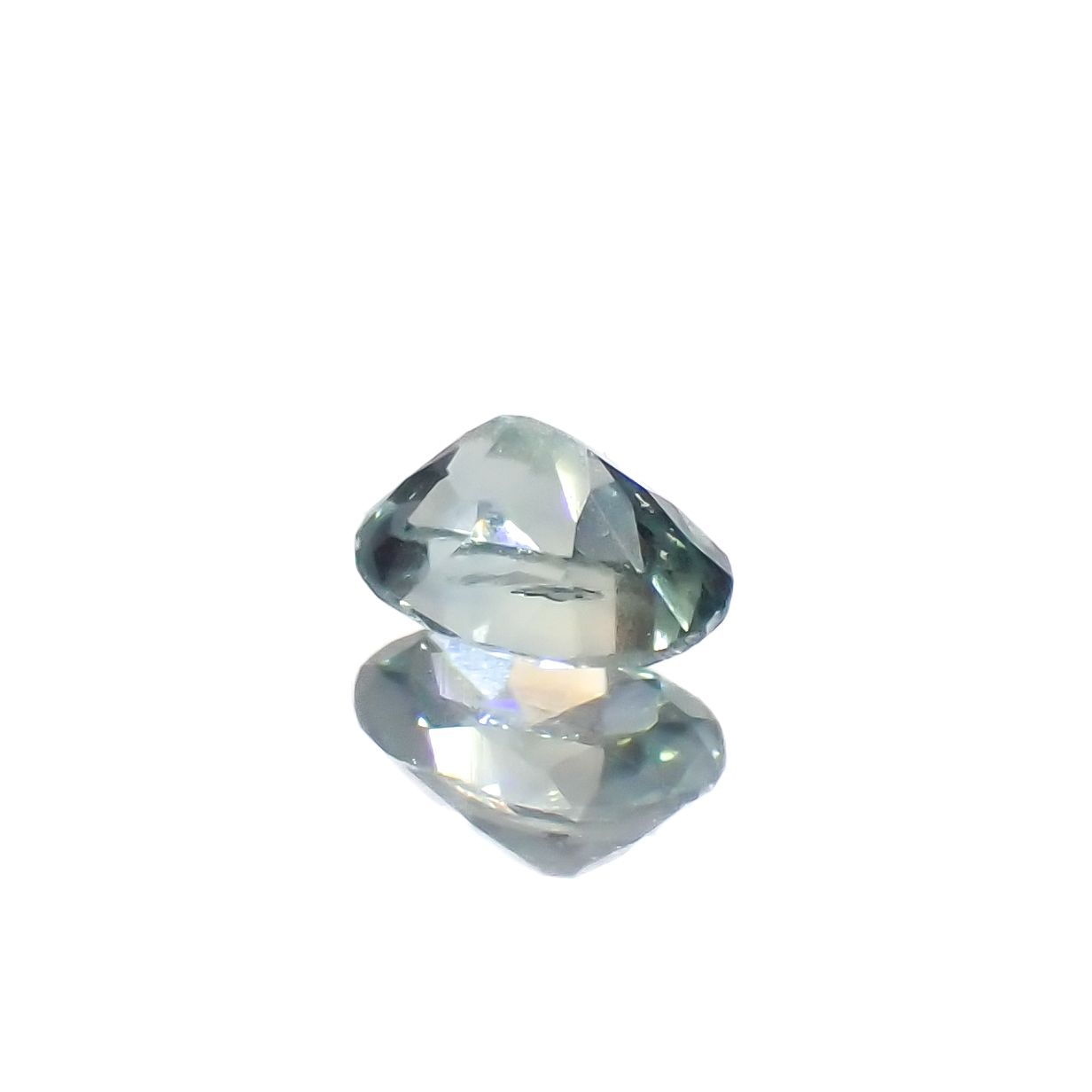 モンタナサファイア(宝石名サファイア)アメリカ・モンタナ州産 0.22ct 識別済[230622434]4.1x3mm前後