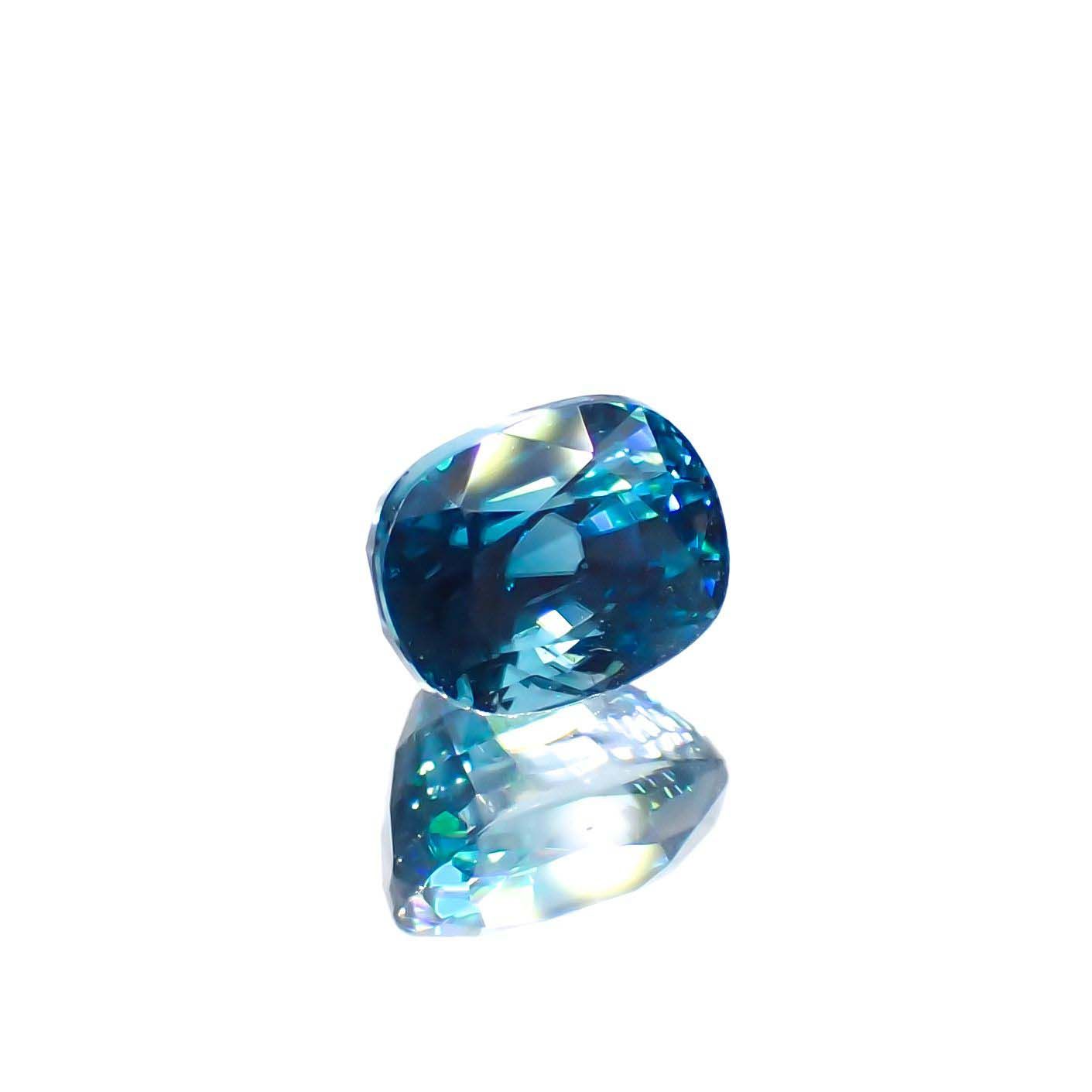 ラタナキリブルージルコン カンボジア産 1.34ct[220917923]5.7x4.5mm前後