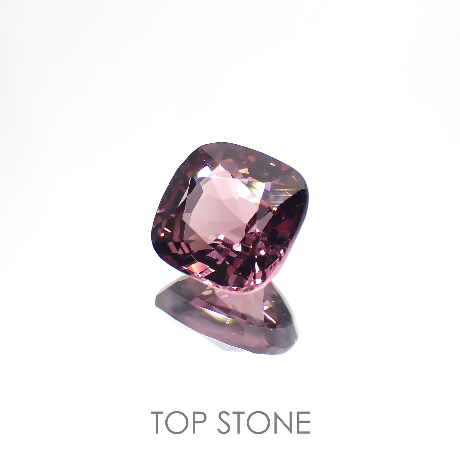 パープルスピネル(宝石名スピネル) ビルマ産 1.64ct 識別済[20128667]7×6.8mm前後