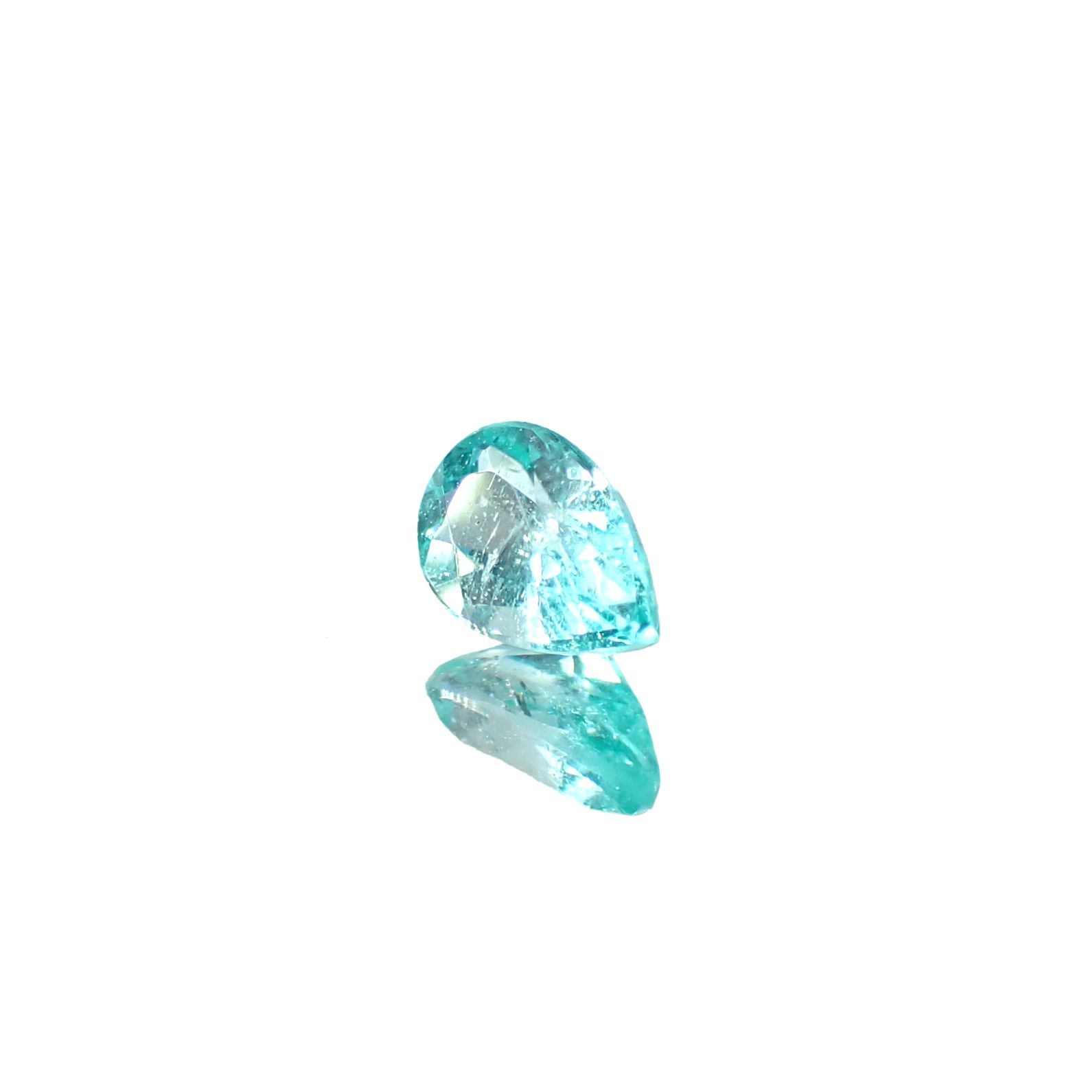 パライバトルマリン ブラジル・パライバ州バターリャ鉱山産 0.15ct / 4.3x2.8mm前後 [250931083]