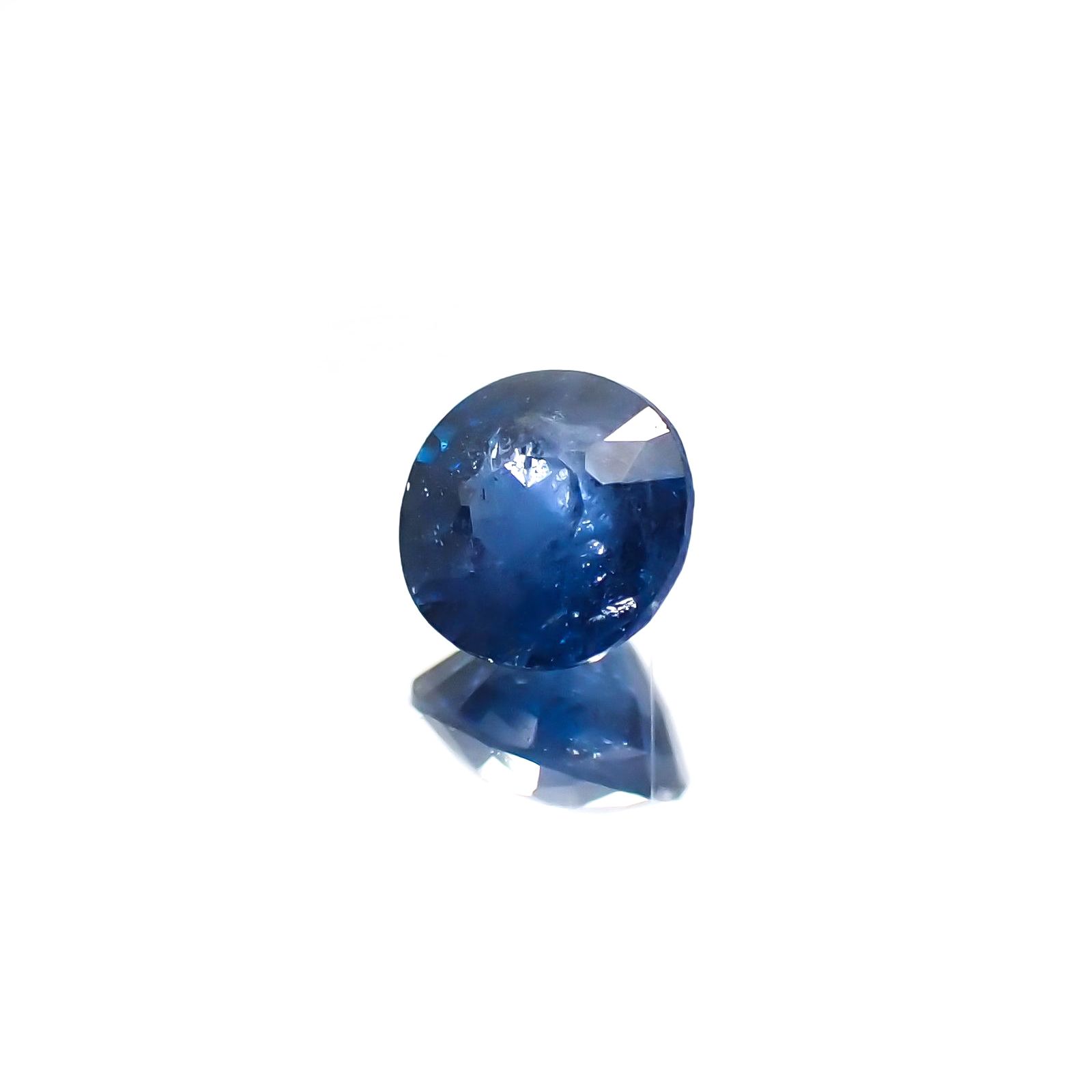 ガーナイト(宝石名 含コバルト・ガーナイト) ナイジェリア産 ソ付(彩珠) 0.391ct / 4x3.9mm前後 [260411549]