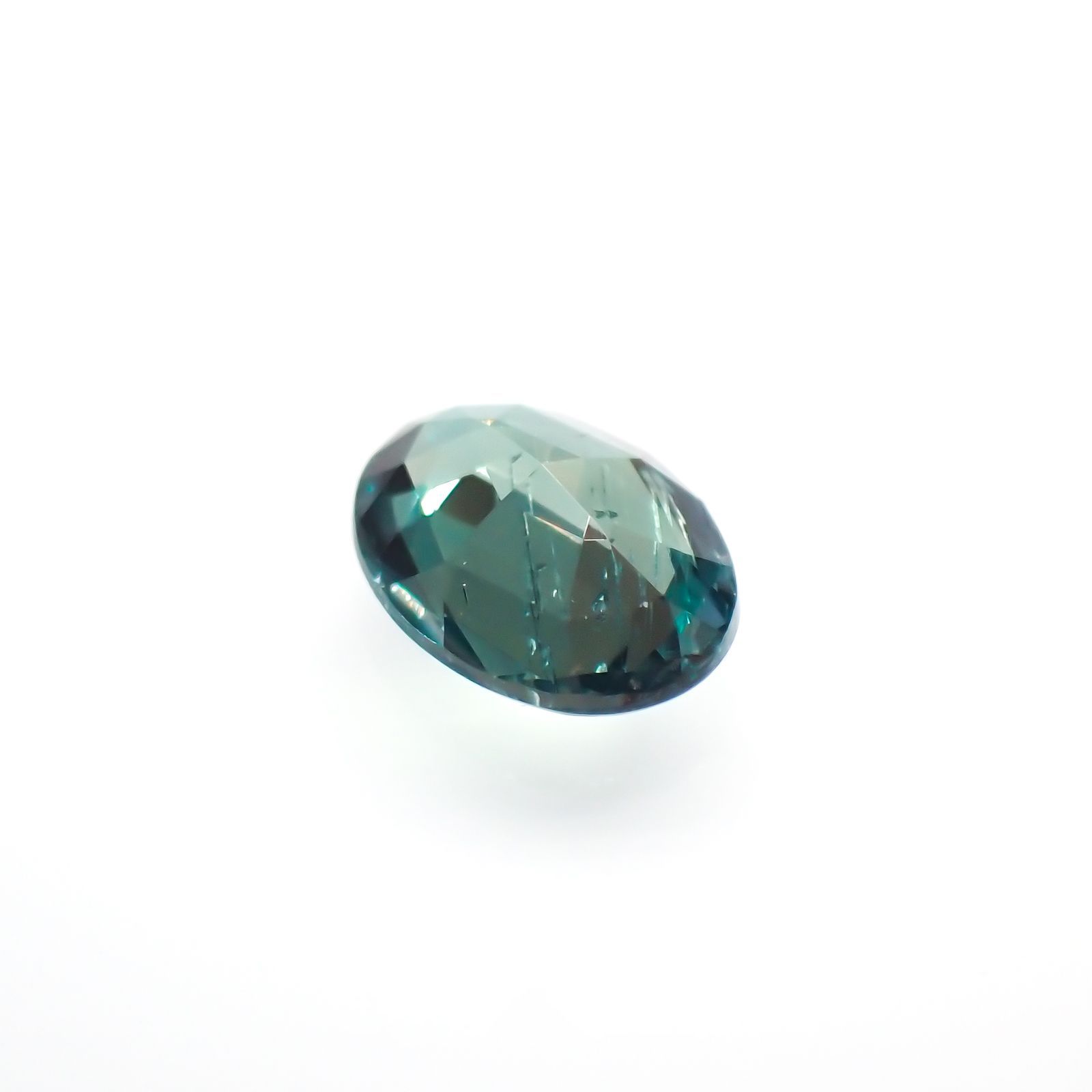 アレキサンドライト(宝石名アレキサンドライト)ブラジル産/EmeraldMains社製 0.144ct ソ付(彩珠)[220113817]3.8x2.8mm前後