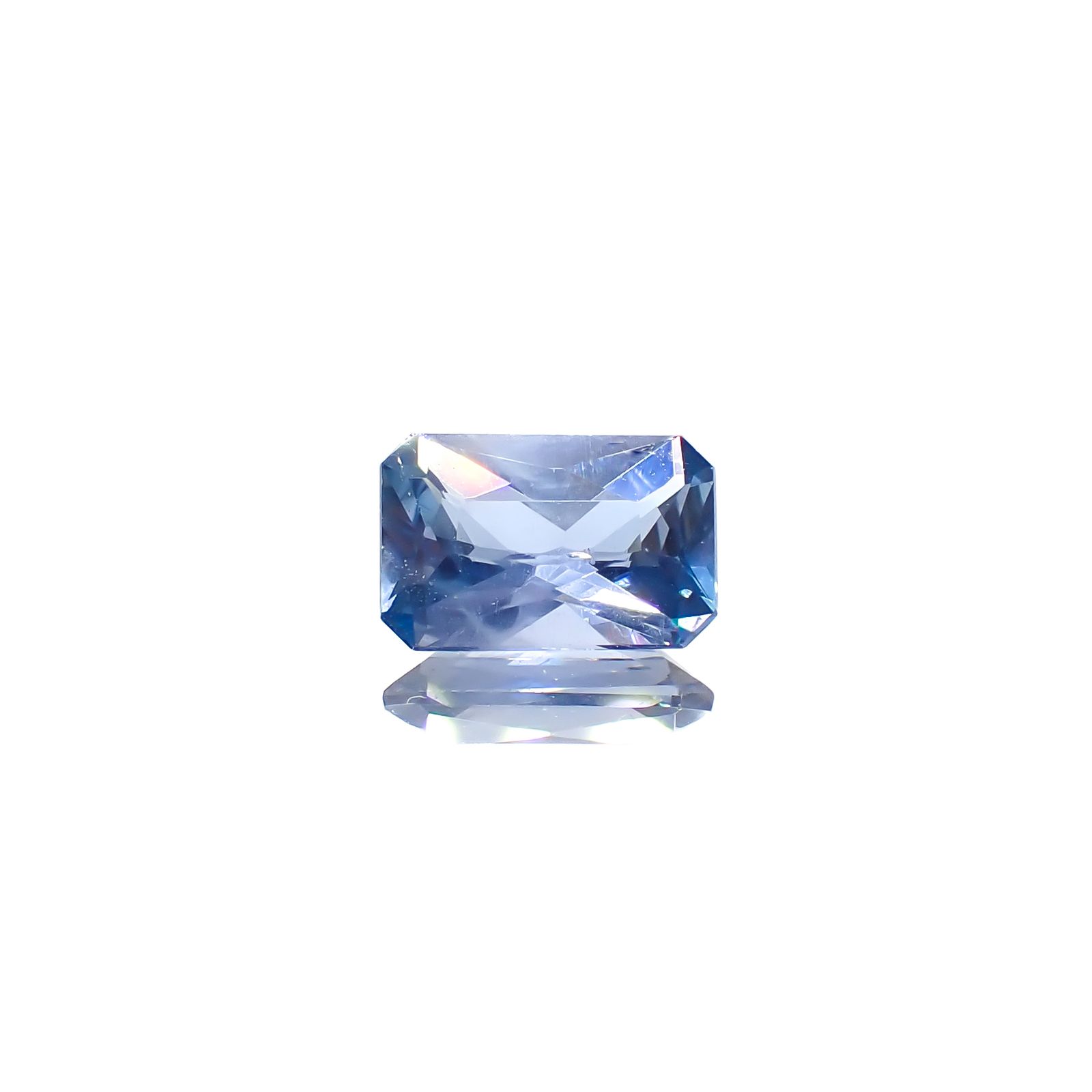 アパタイト フルオレッセンス ジンバブエ産 1.00ct[240929095]7.6x5mm前後