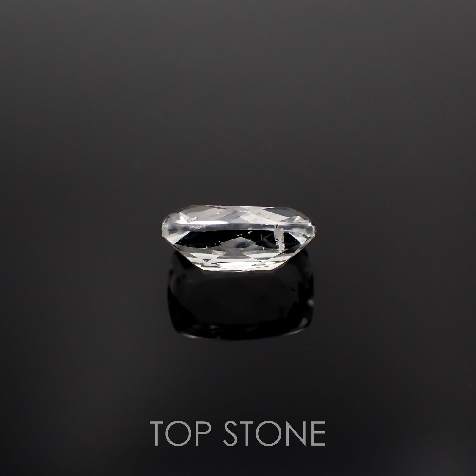 オリゴクレース(宝石名オリゴクレース)ブラジル産 0.73ct 識別済[221219446]7x5mm前後