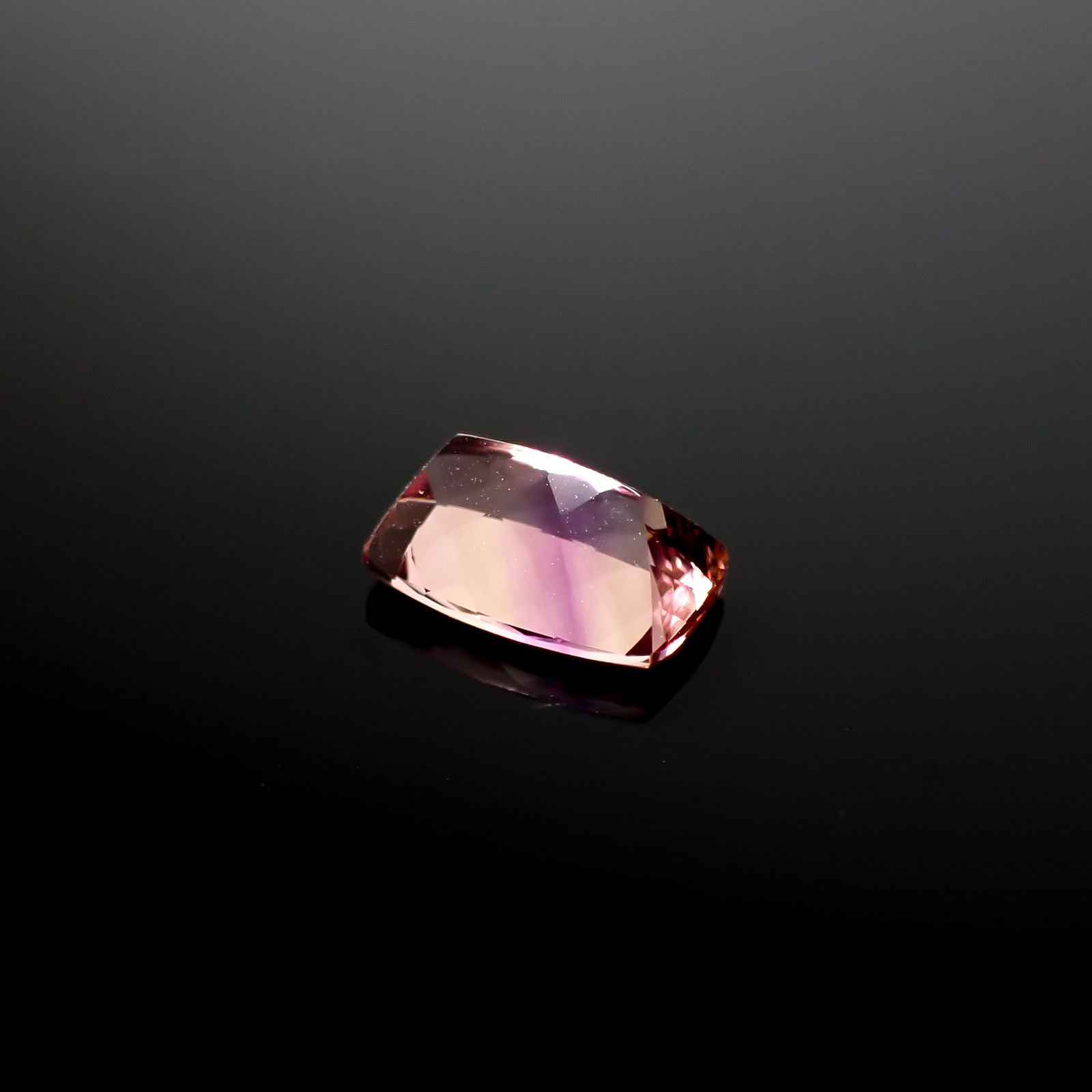 インペリアルトパーズ ブラジル産 3.12ct [241029305]10.6x7.3mm前後