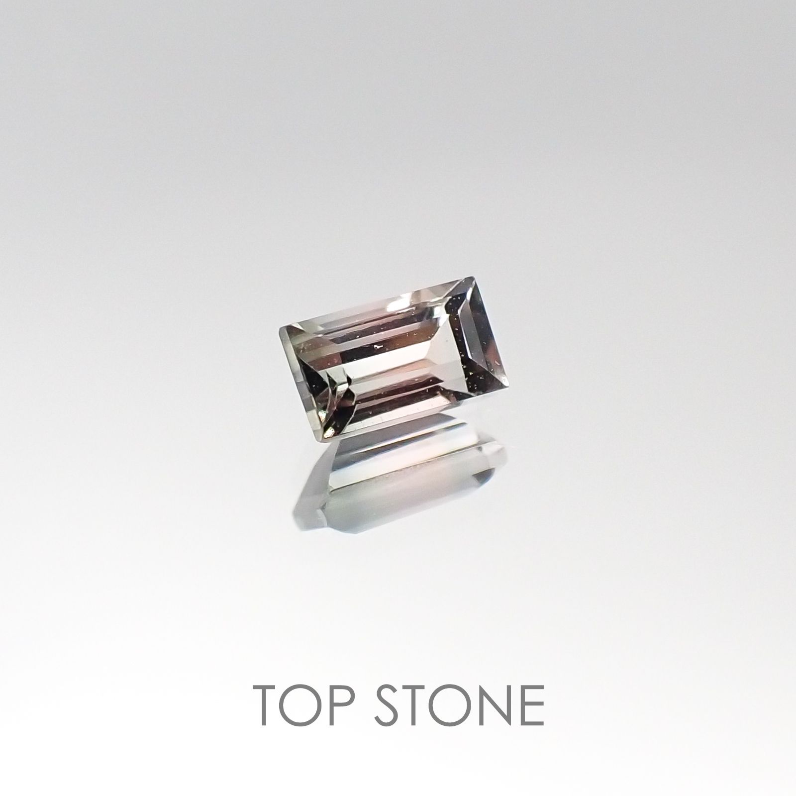 バイカラートルマリン ブラジル産 ルース 0.36ct[20095663]5.1×2.9mm前後