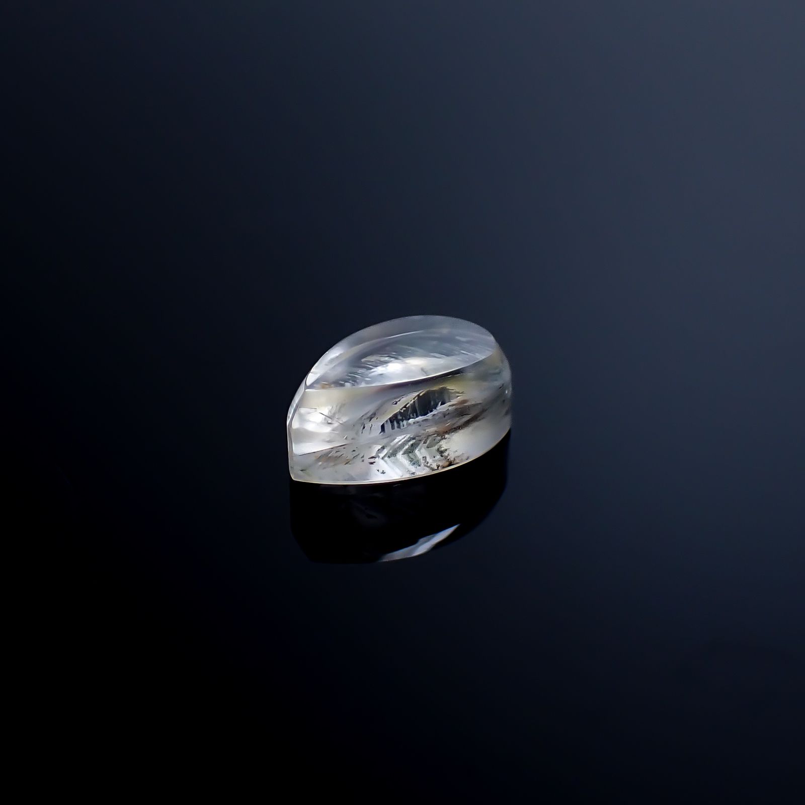 デンドリチッククォーツ ブラジル産 1.72ct / 9x5.7mm前後 [260724030]