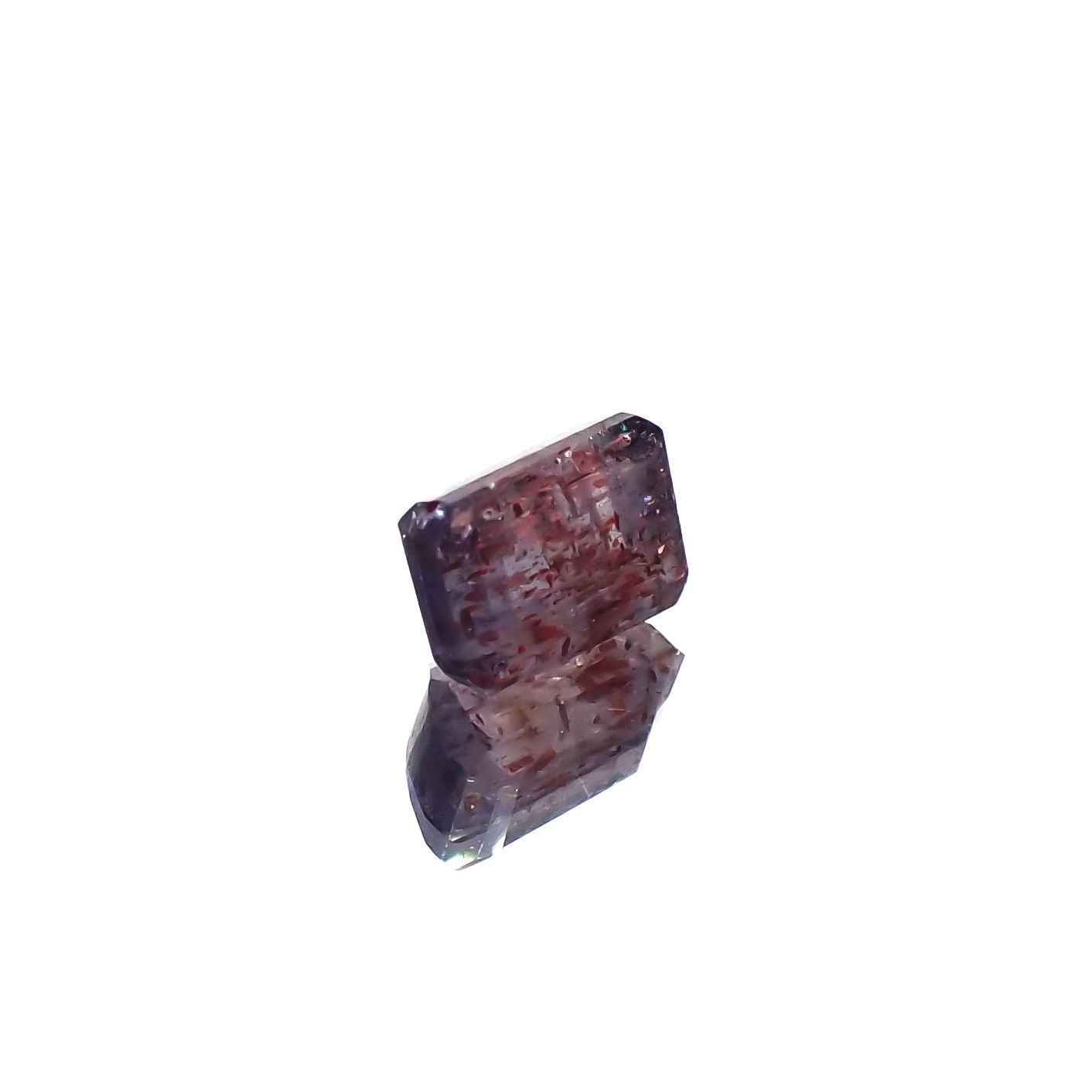 ブラッドショットアイオライト インド産 2.32ct[240125380]8.4x6mm前後