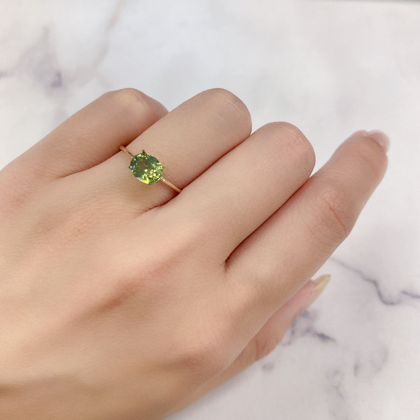 グリーンジルコン(宝石名ジルコン) スリランカ/カンボジア産 1.62ct 識別済[21038609]7.3×6mm前後