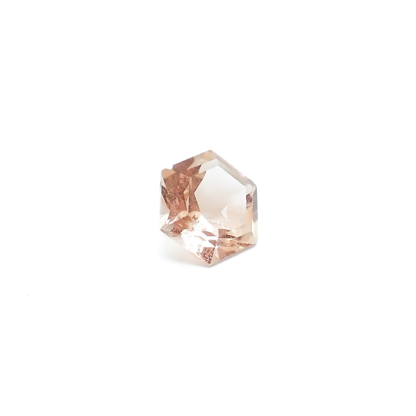 ◇ヘキサゴンカット◇オレゴンサンストーン アメリカ・オレゴン州産 0.57ct / 5.3x5.2mm前後 [260732645]
