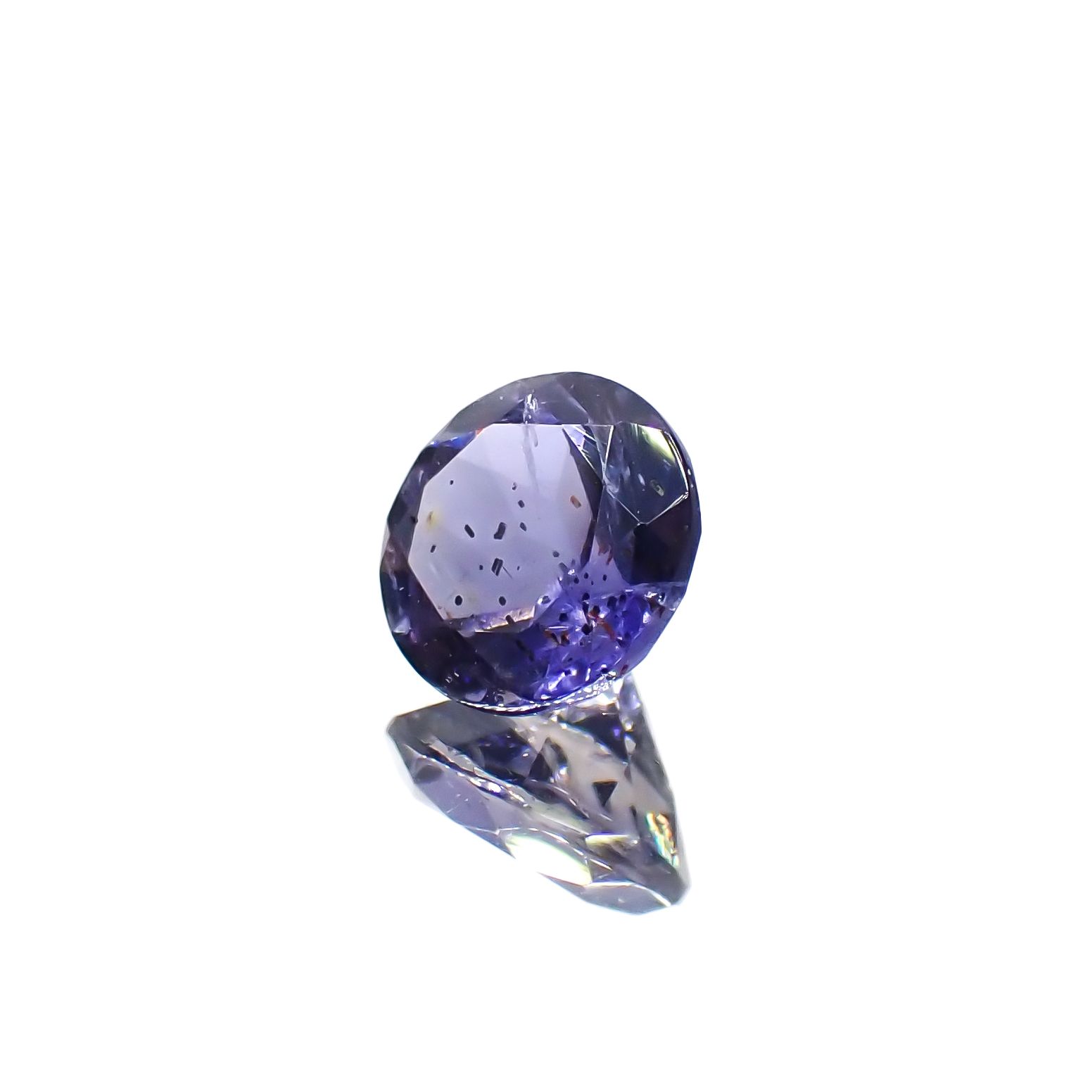 アイオライトサンストーン インド/ブラジル産 0.69ct[230923330]6x5.9mm前後