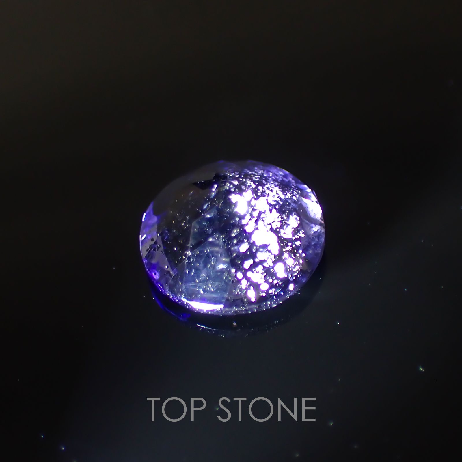 アイオライトサンストーン インド・ブラジル産 ルース 1.35ct[20129287]8×8mm前後