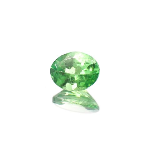 ツァボライト(宝石名ガーネット)タンザニア産 0.37ct 識別済[251018723]5.1x3.9mm前後