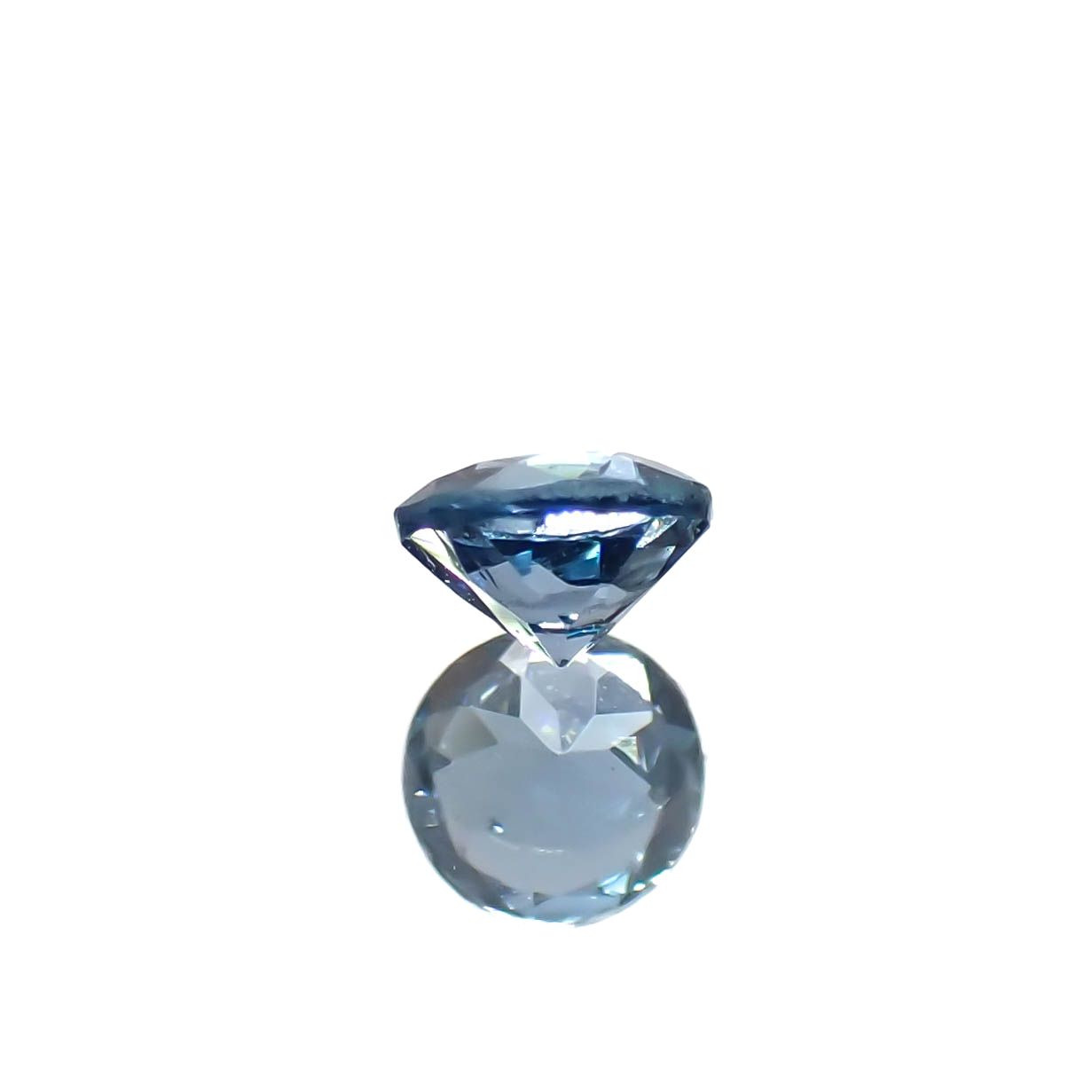 サンタマリアアクアマリン(宝石名アクアマリン)ブラジル産 0.15ct 識別済[240226021]3.4x3.4mm前後