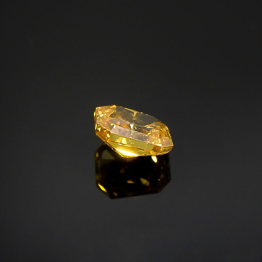 イエローダイヤモンド SI-2 / FANCY DEEP ORANGE YELLOW(宝石名ダイアモンド) 0.207ct ソ付(CGL)[220115153]3.61x3.02mm前後