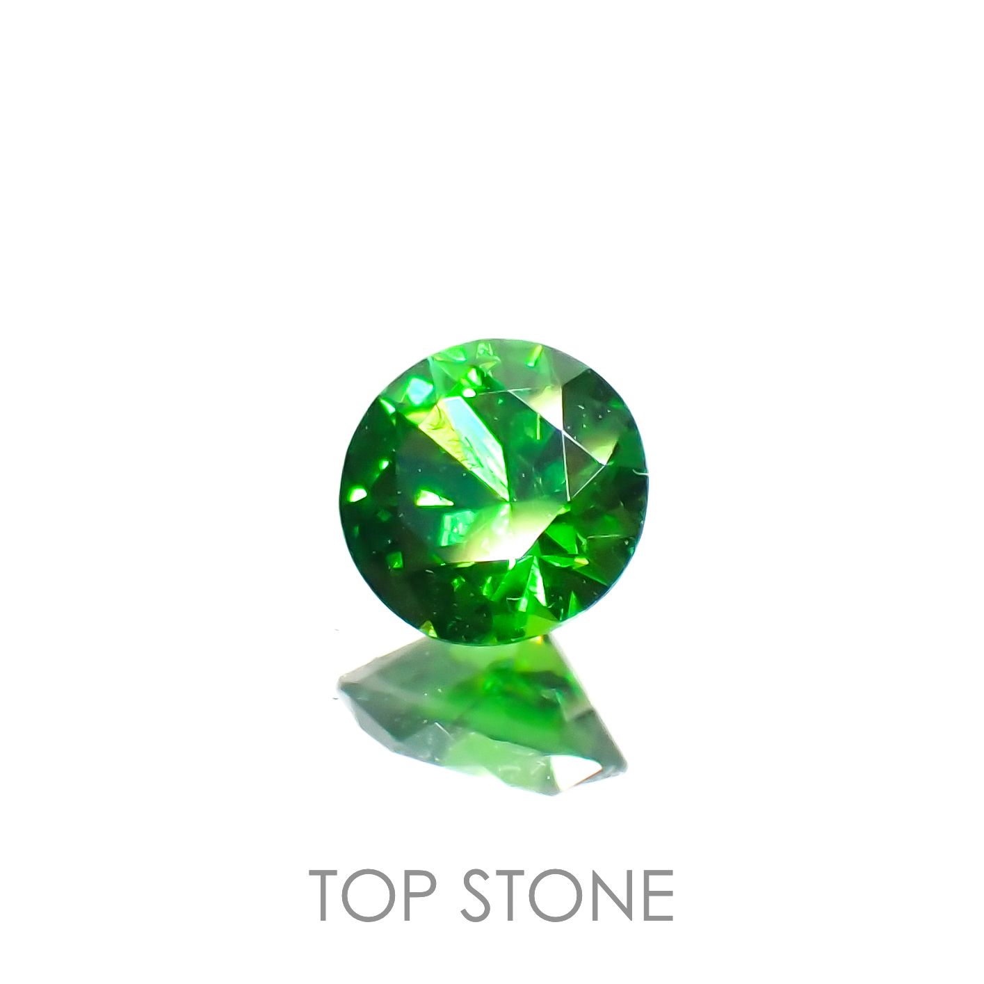 デマントイドガーネット ロシア産 0.24ct[230119885]3.8x3.8mm前後