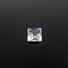 テネブレッセンススキャポライト アフガニスタン産 0.15ct / 3.2x3.2mm前後 [260432040]