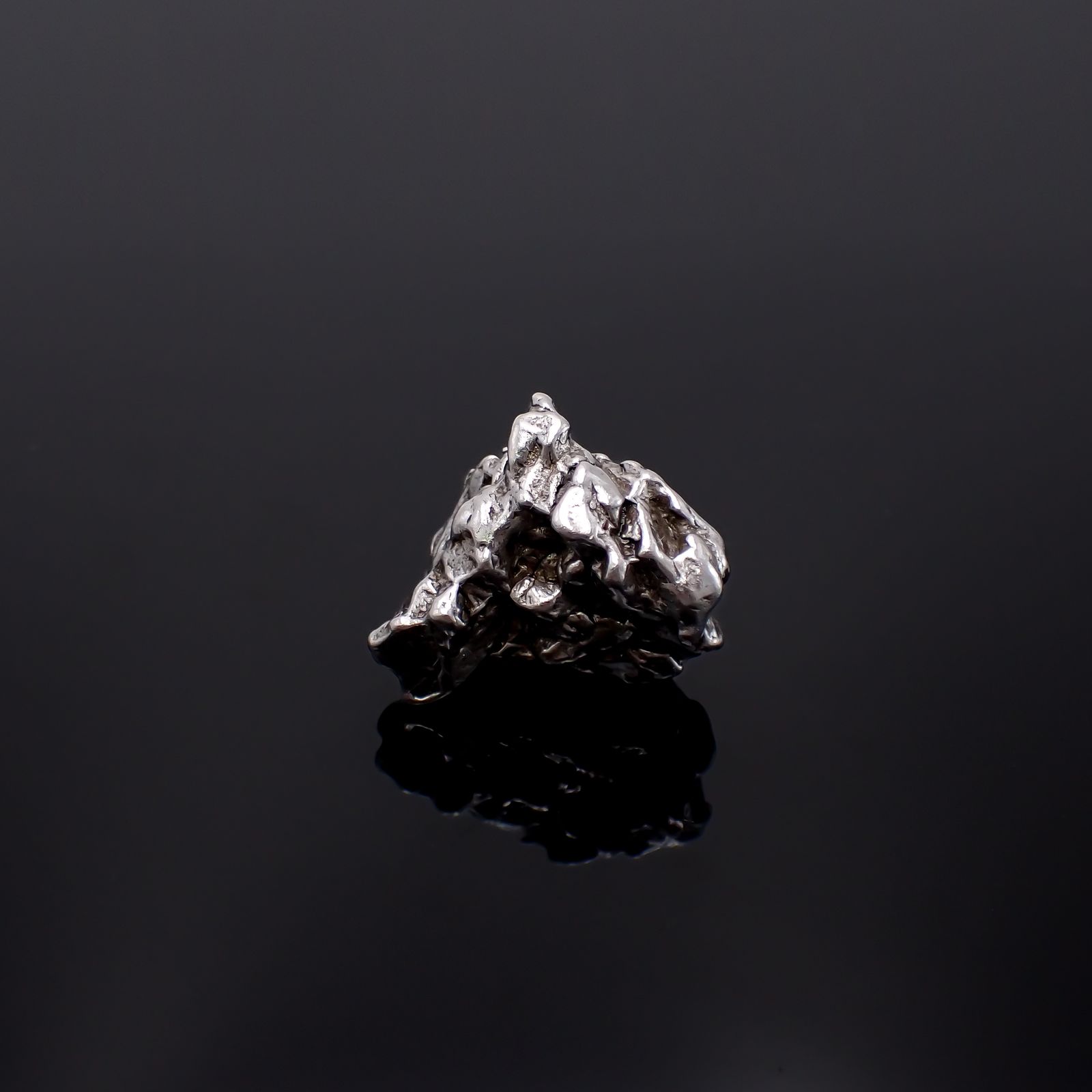 カンポ・デル・シエロ隕石 原石 発見地:アルゼンチン 118.44ct[240125512]22.4x17mm前後