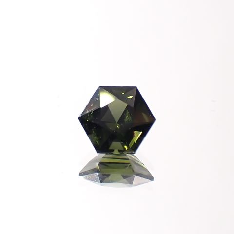 ◇ヘキサゴンカット◇オージャイト(宝石名オージャイト)スリランカ産 0.648ct ソ付[230421434]5.1x5.1mm前後