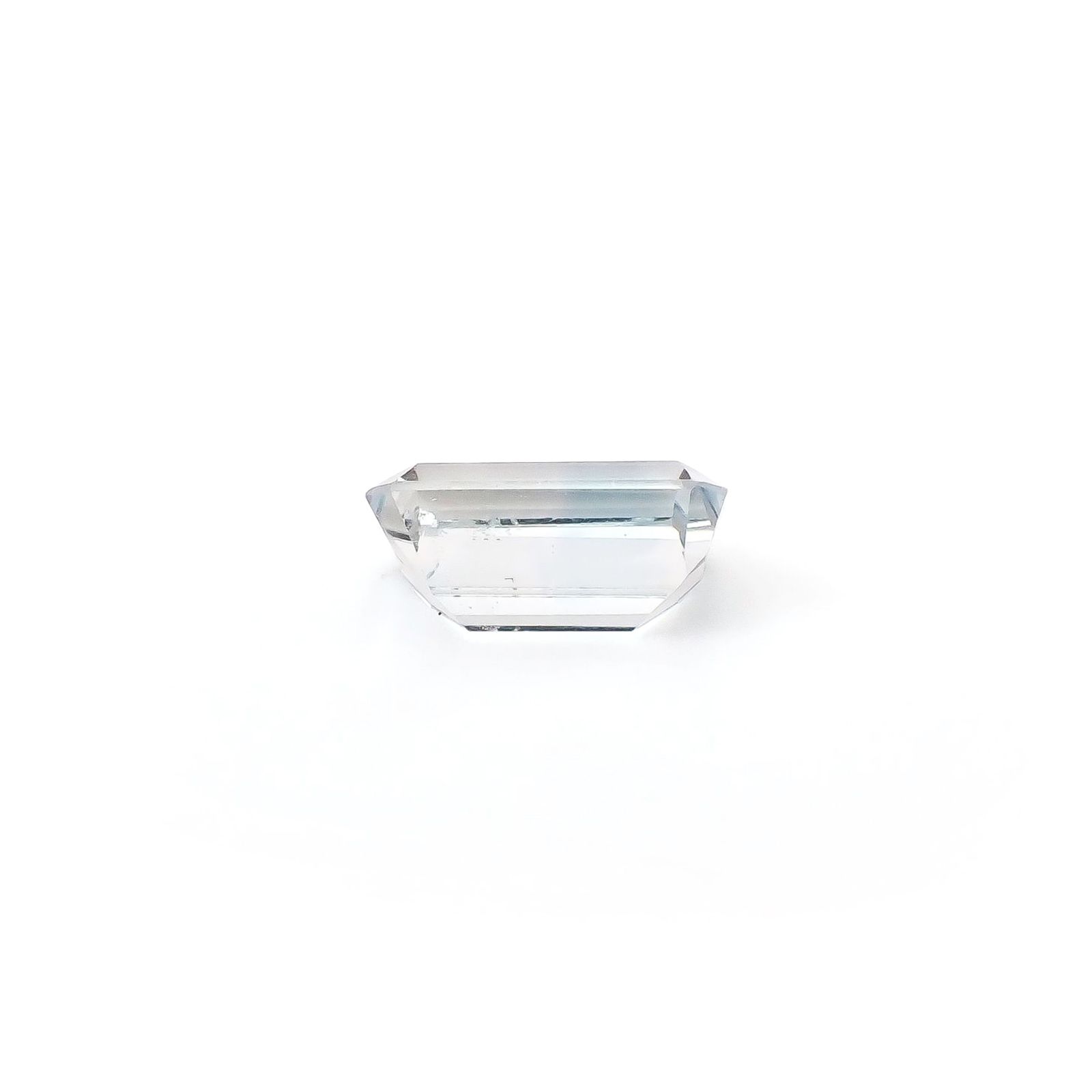 バイカラートパーズ 非加熱 ブラジル産 4.30ct / 11.3x7.6mm前後 [260331798]