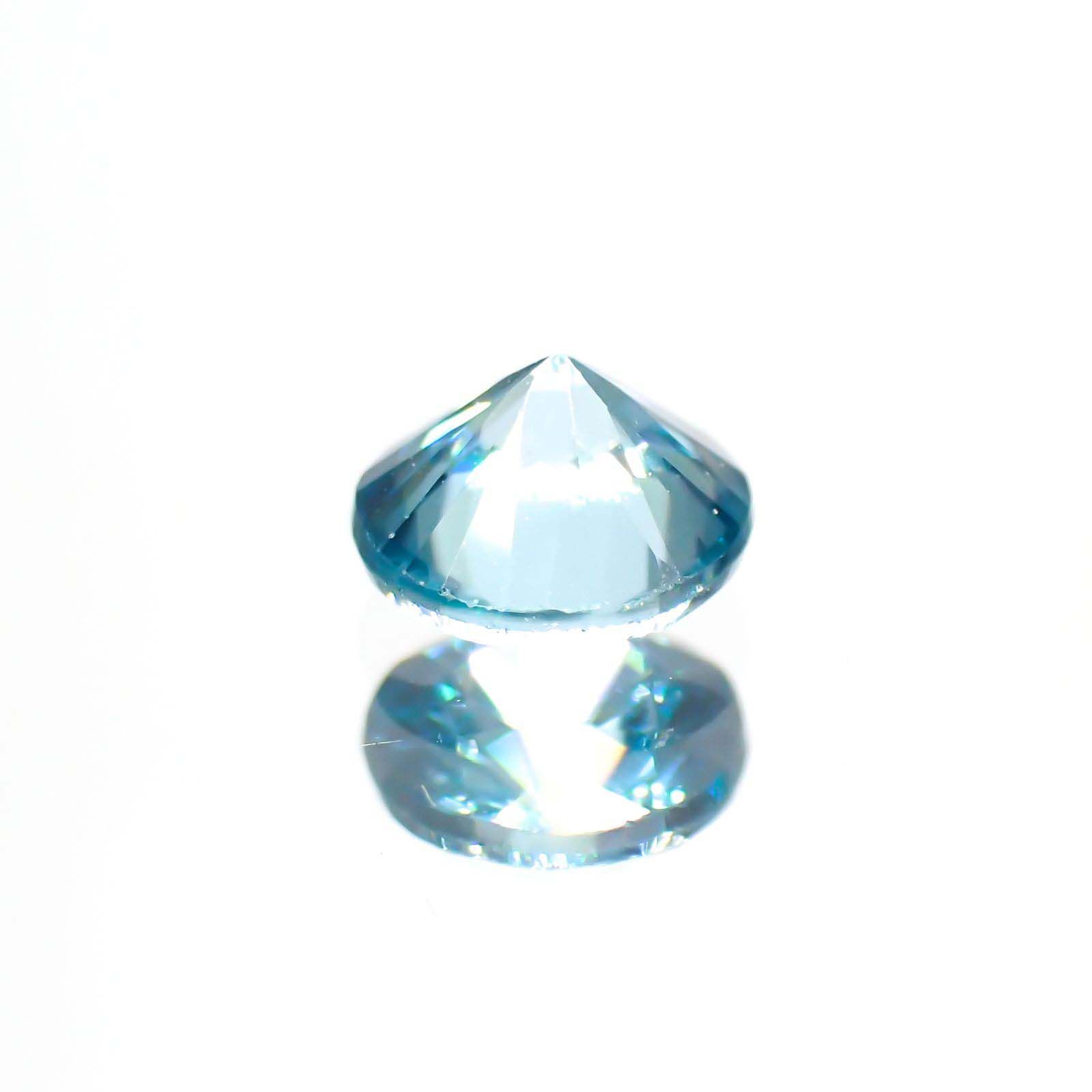 ブルージルコン(宝石名ジルコン) カンボジア産 0.77ct 識別済[211013447]5.1×5.1mm前後