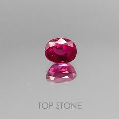 ルビー 非加熱(宝石名ルビー) ミャンマー・モゴック産 0.76ct 識別済[20052356]5.3×4.2mm前後