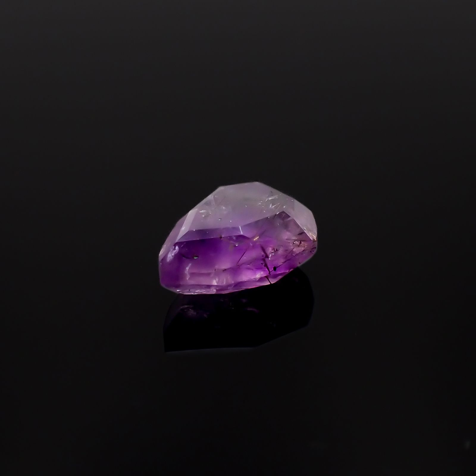 ◇リバーシブル◇アメジストエレスチャル ナイジェリア産 1.96ct[231224658]9.47x7.3mm前後