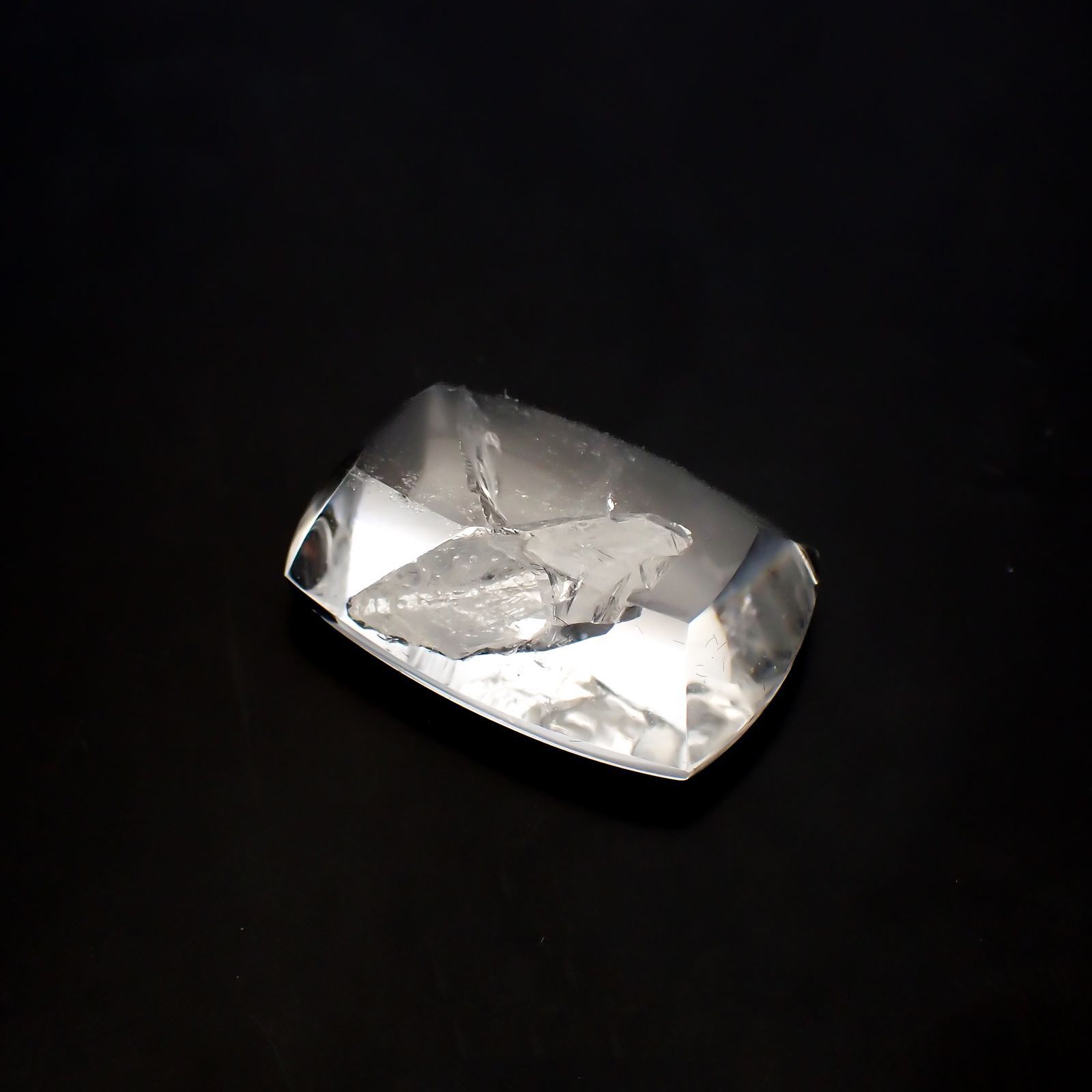 マニフェストインクォーツ ブラジル産 23.22ct[220716790]23.2x15.8mm前後