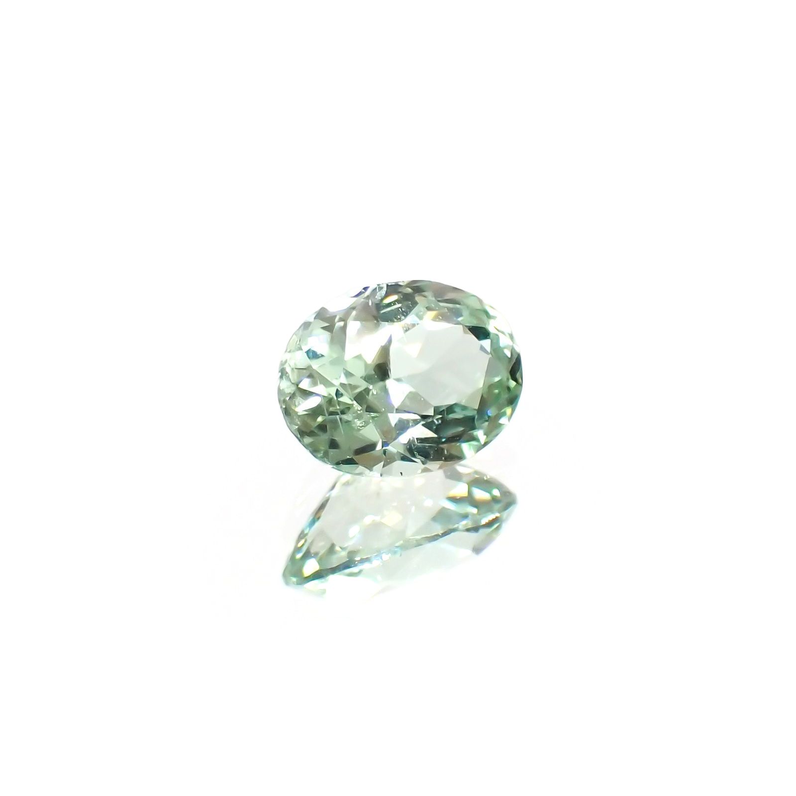 バナジウムコーネルピン(宝石名コーネルピン)タンザニア・タンガ州産 識別済 1.34ct / 7.7x5.8mm前後 [220115634]