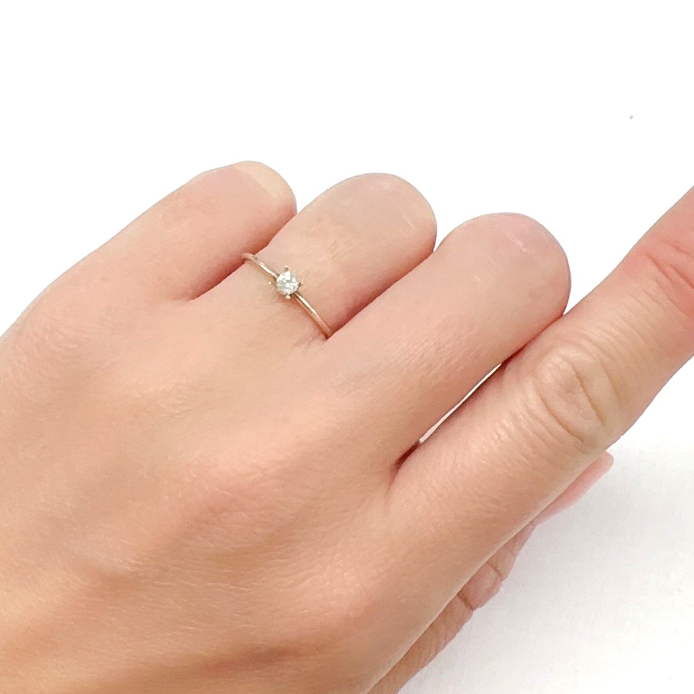 シルキーダイヤモンド 0.098ct[240326616]2.8x2.8mm前後