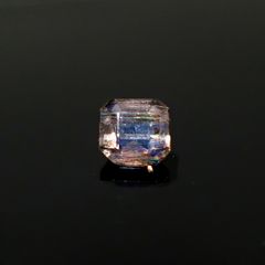 レインボースキャポライト ブラジル産 0.55ct / 5x5mm前後 [250931054]